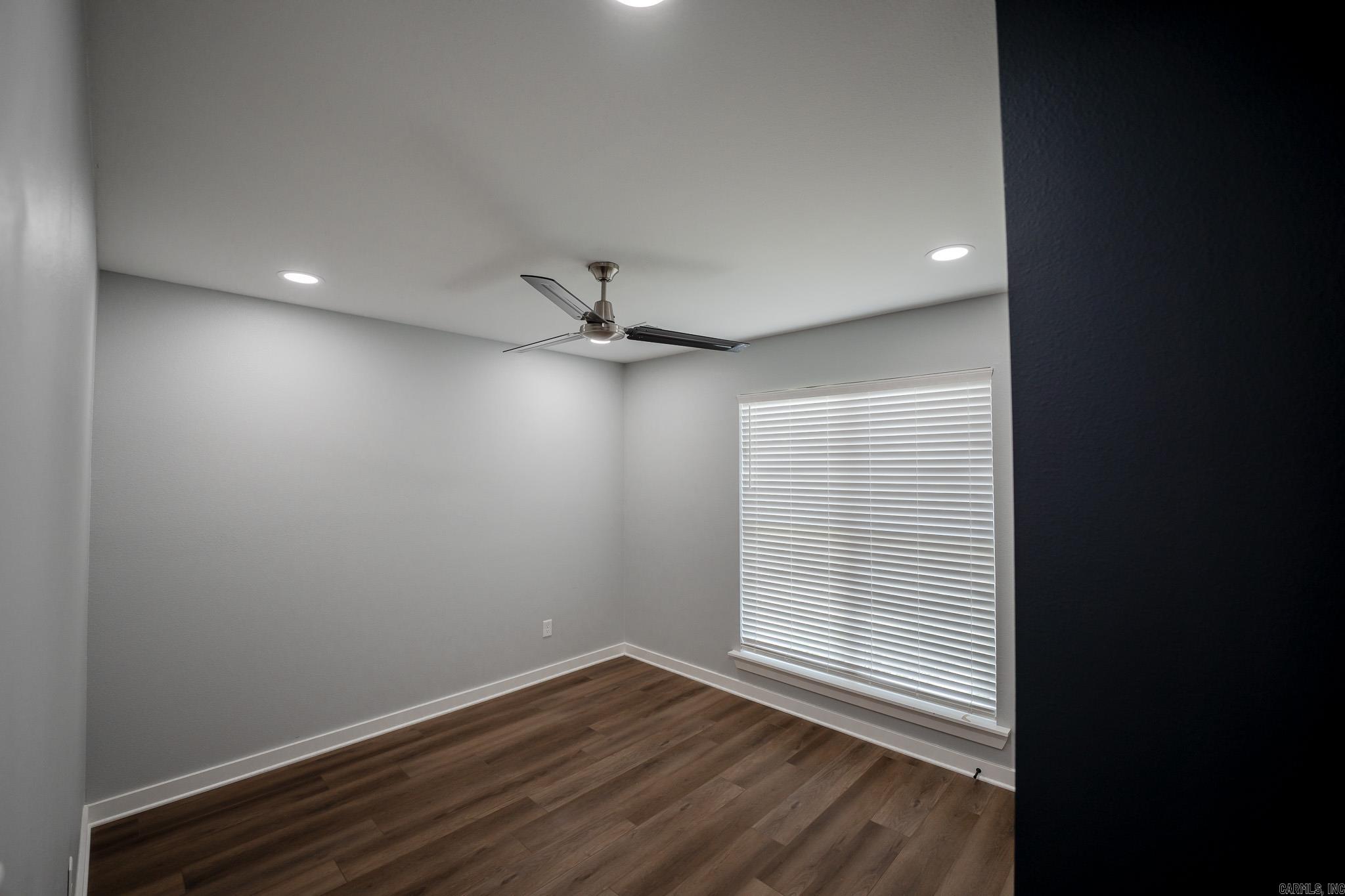 RIVENDALE COVE - Residential