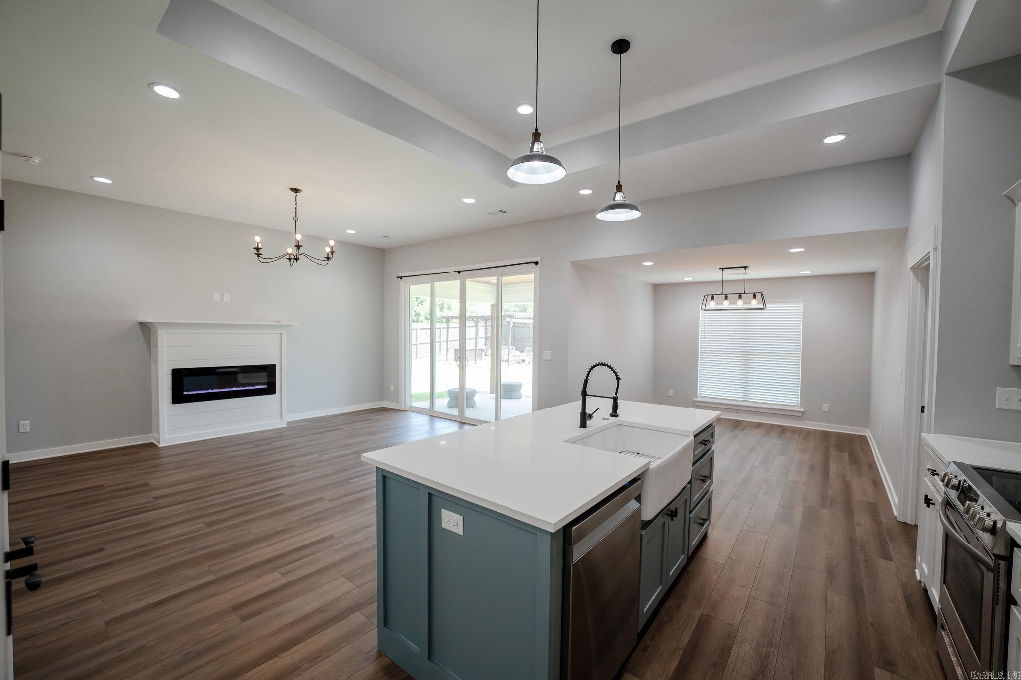 RIVENDALE COVE - Residential