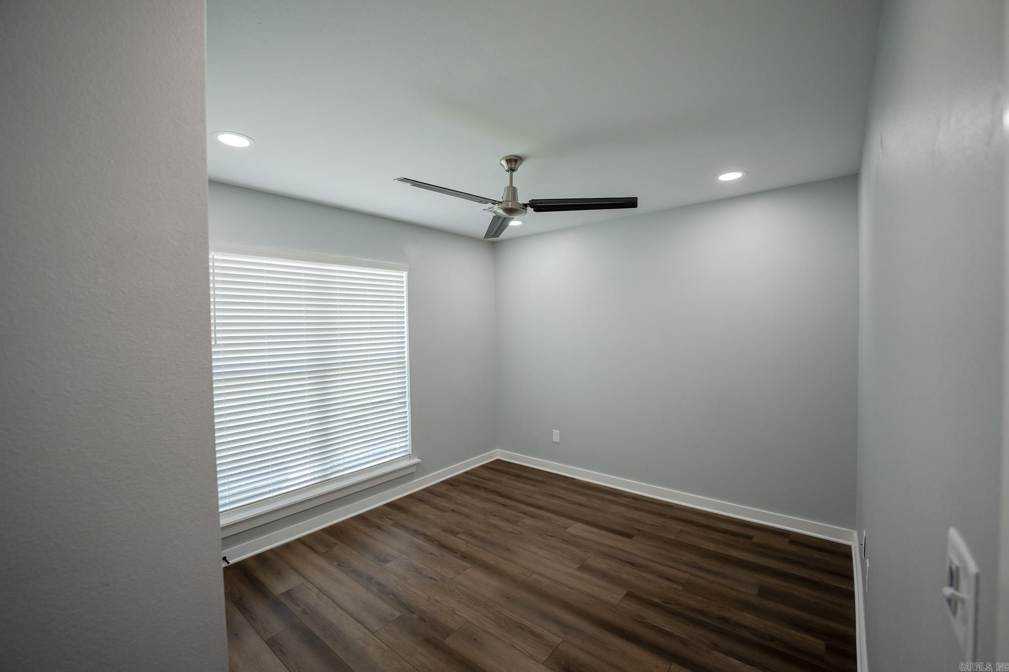 RIVENDALE COVE - Residential