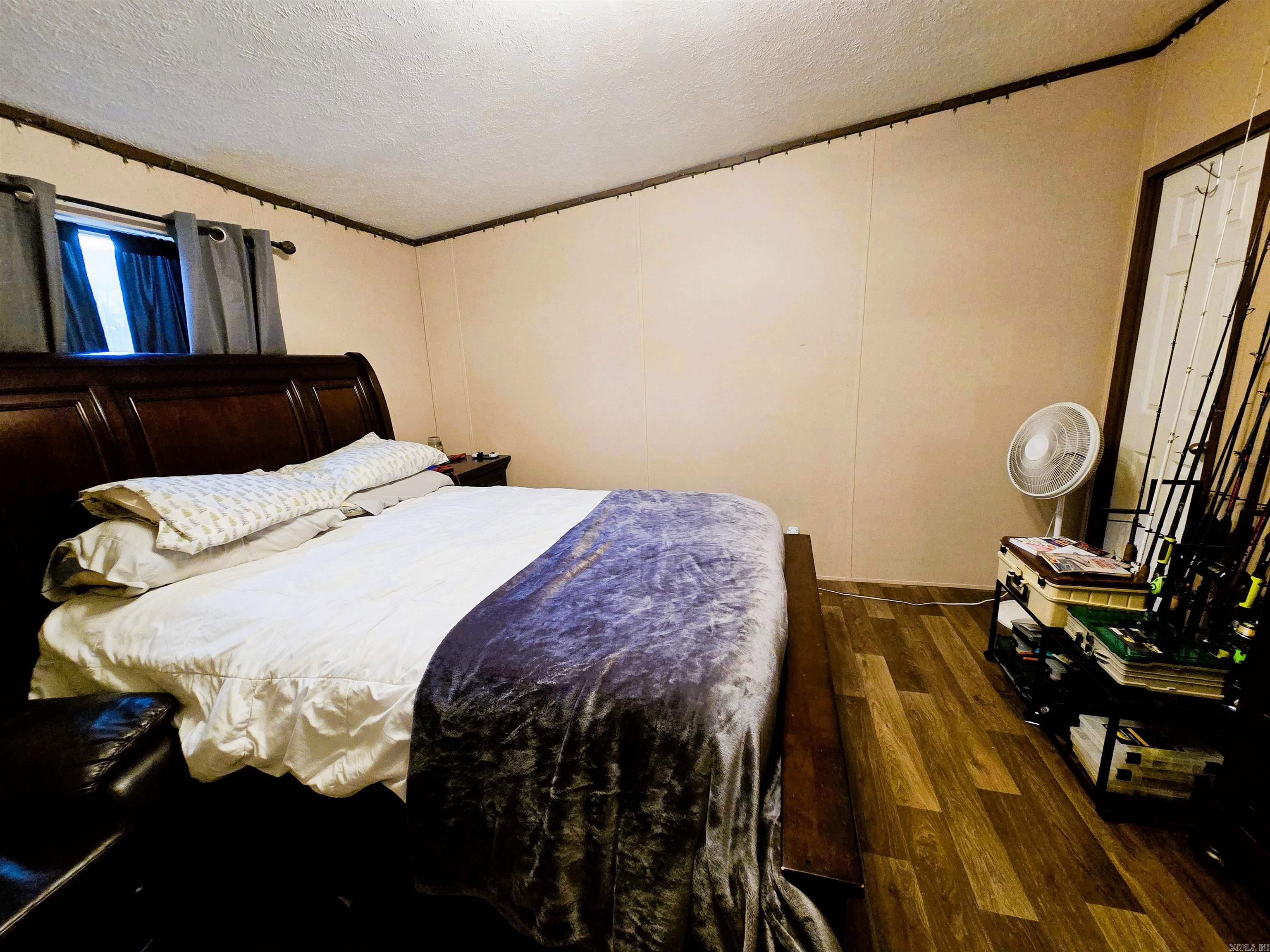 OAKVIEW ESTATES - Residential