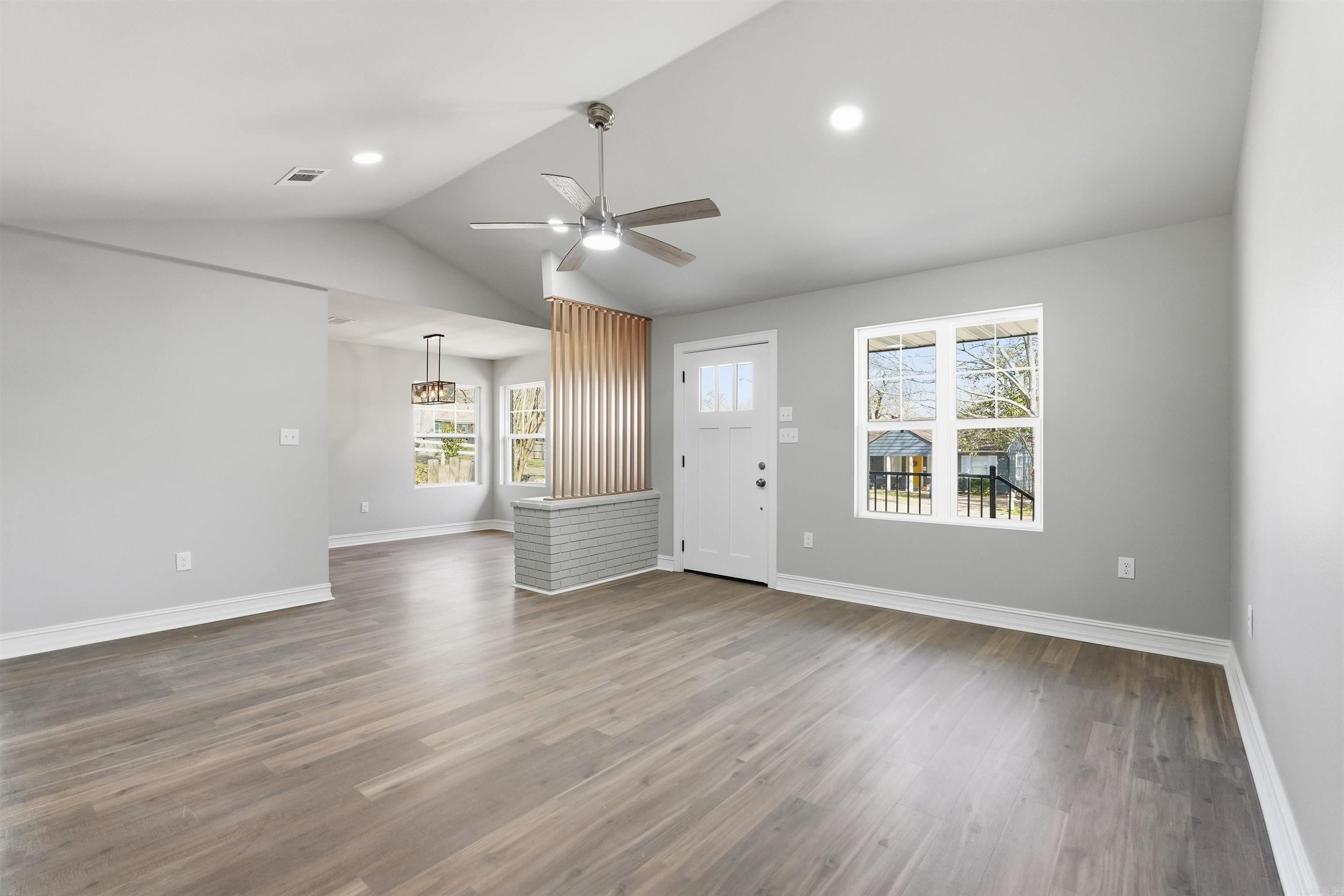 River Side - Residential