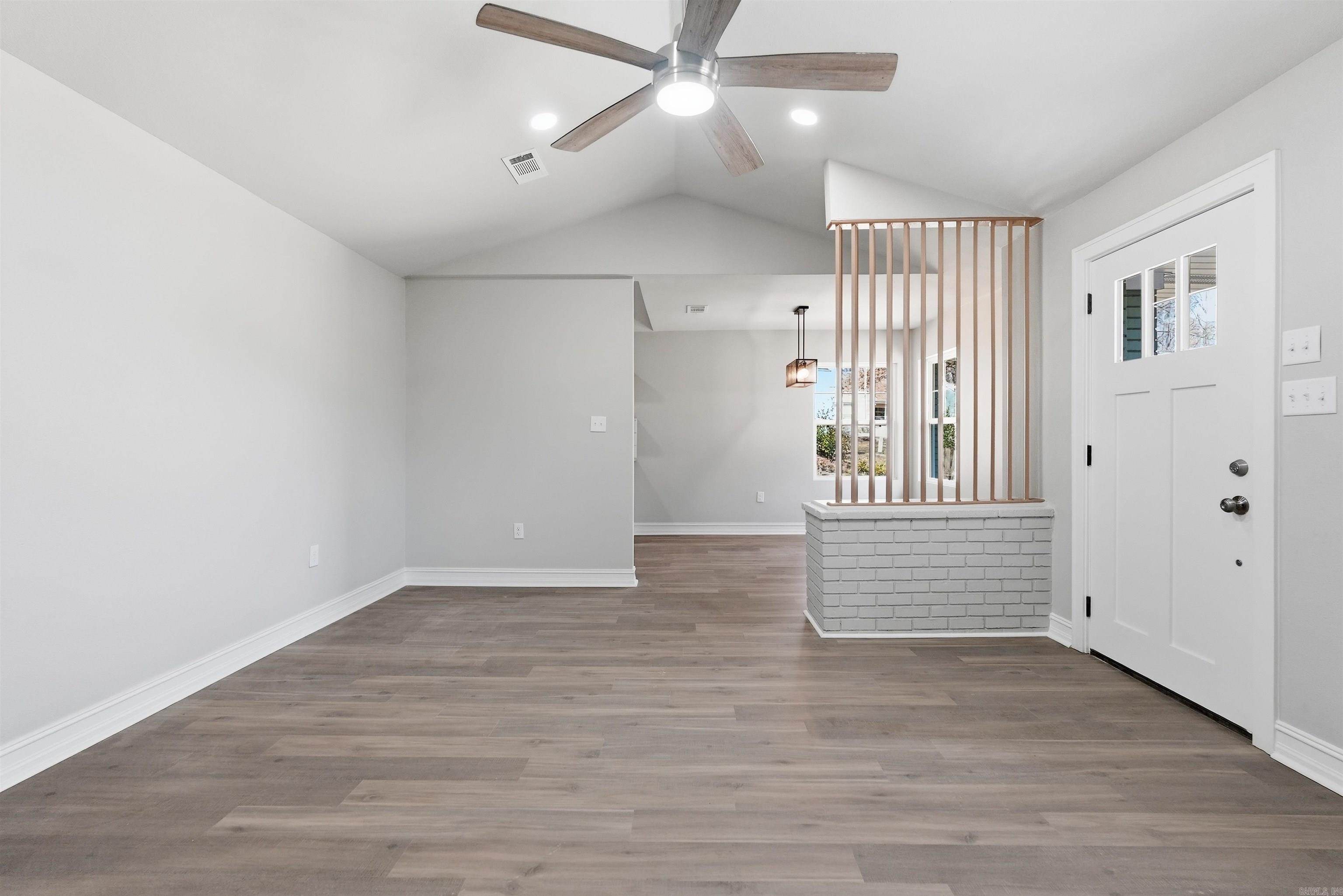 River Side - Residential