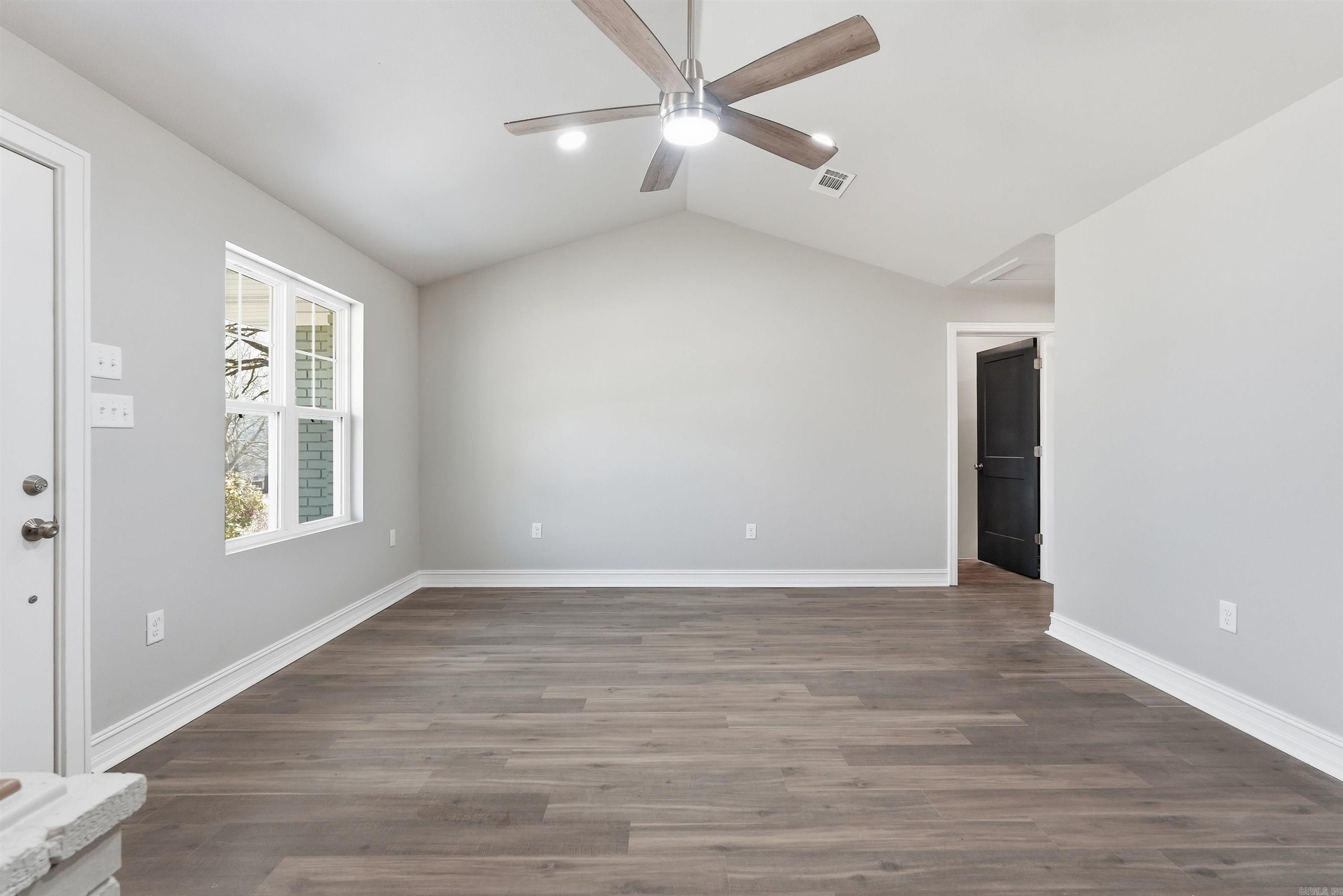 River Side - Residential