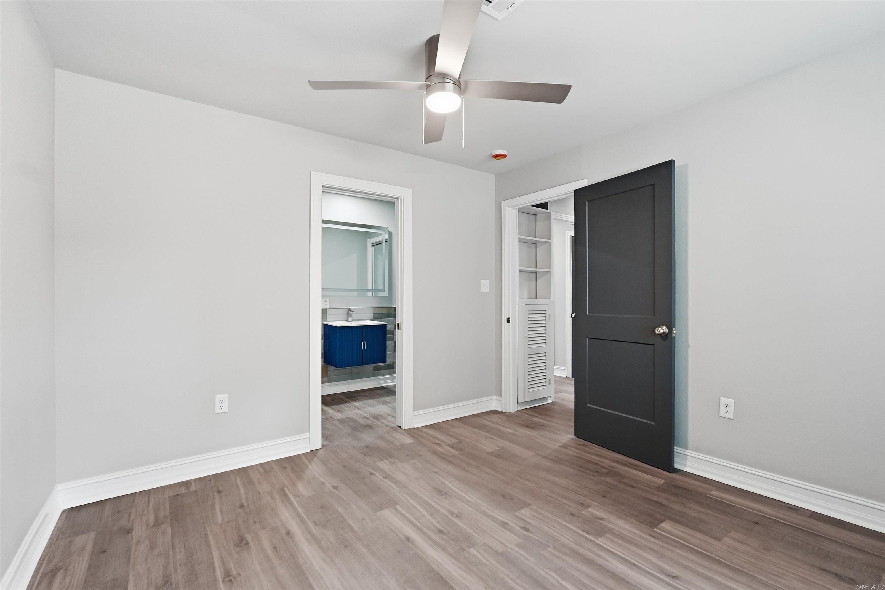 River Side - Residential