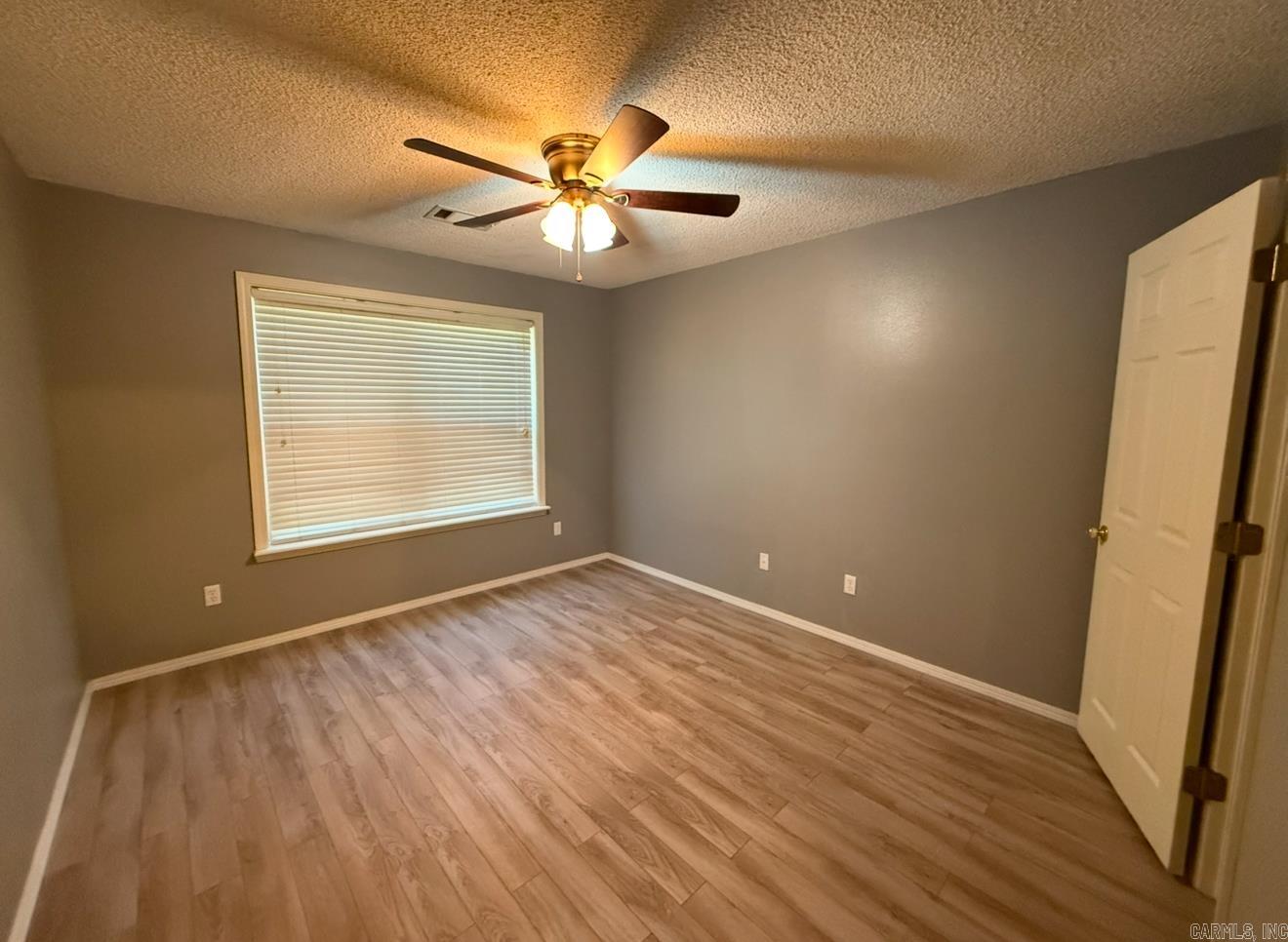 33-3S-20 - Residential Lease