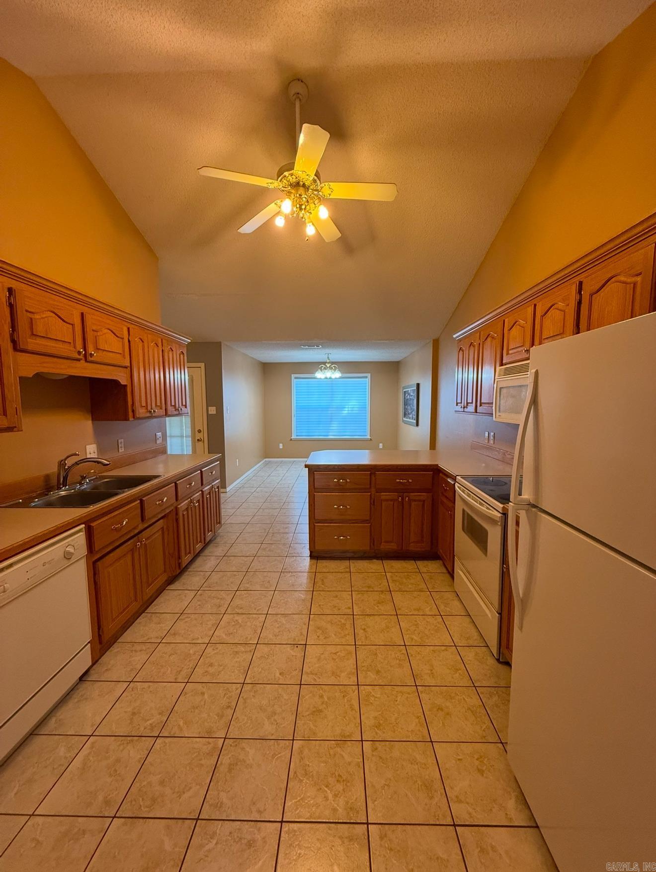 33-3S-20 - Residential Lease