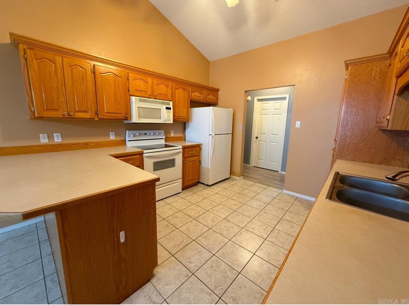 33-3S-20 - Residential Lease