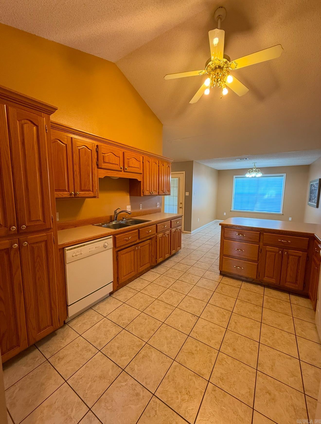 33-3S-20 - Residential Lease