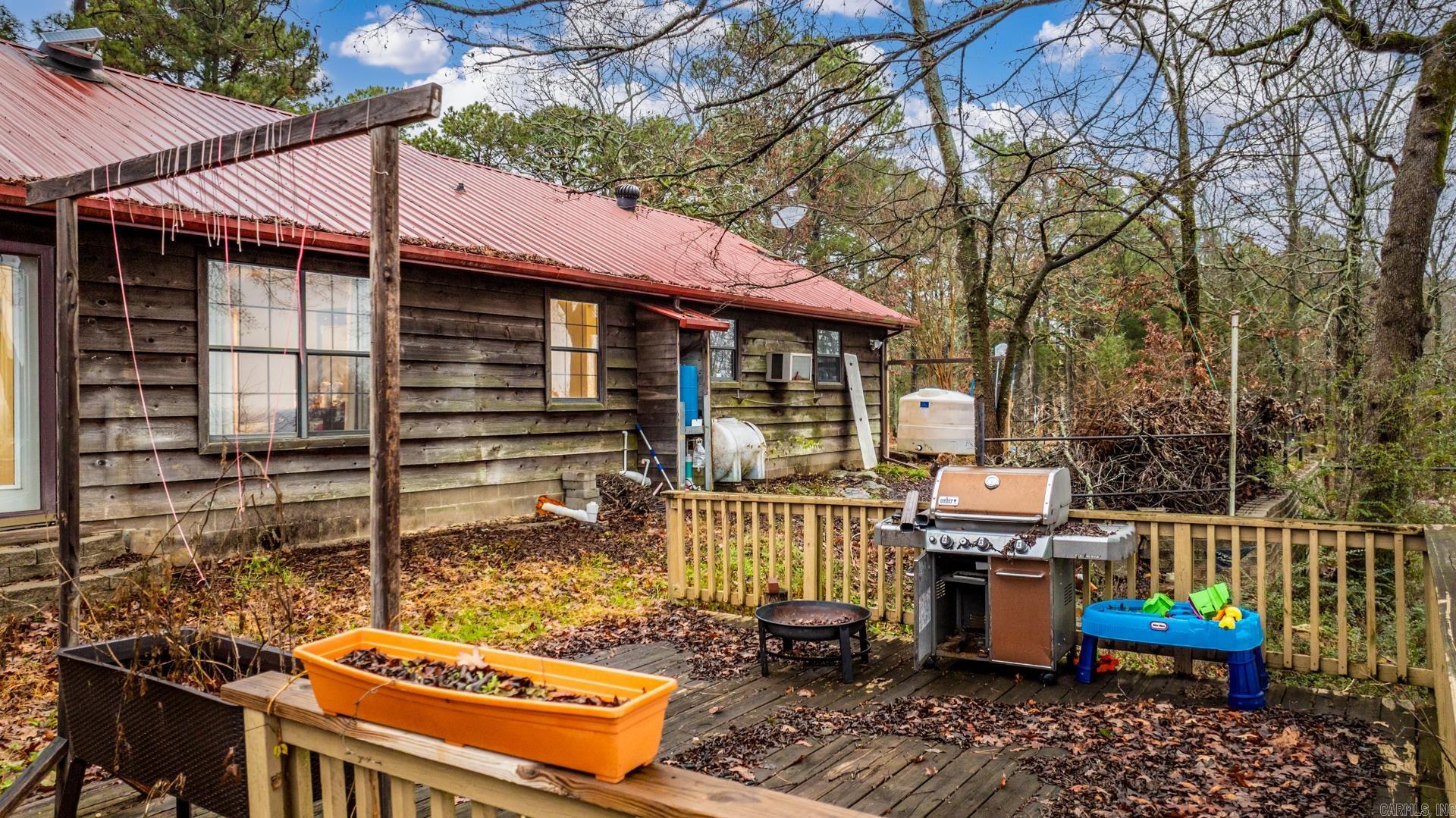 PINE VILLAGE - Residential