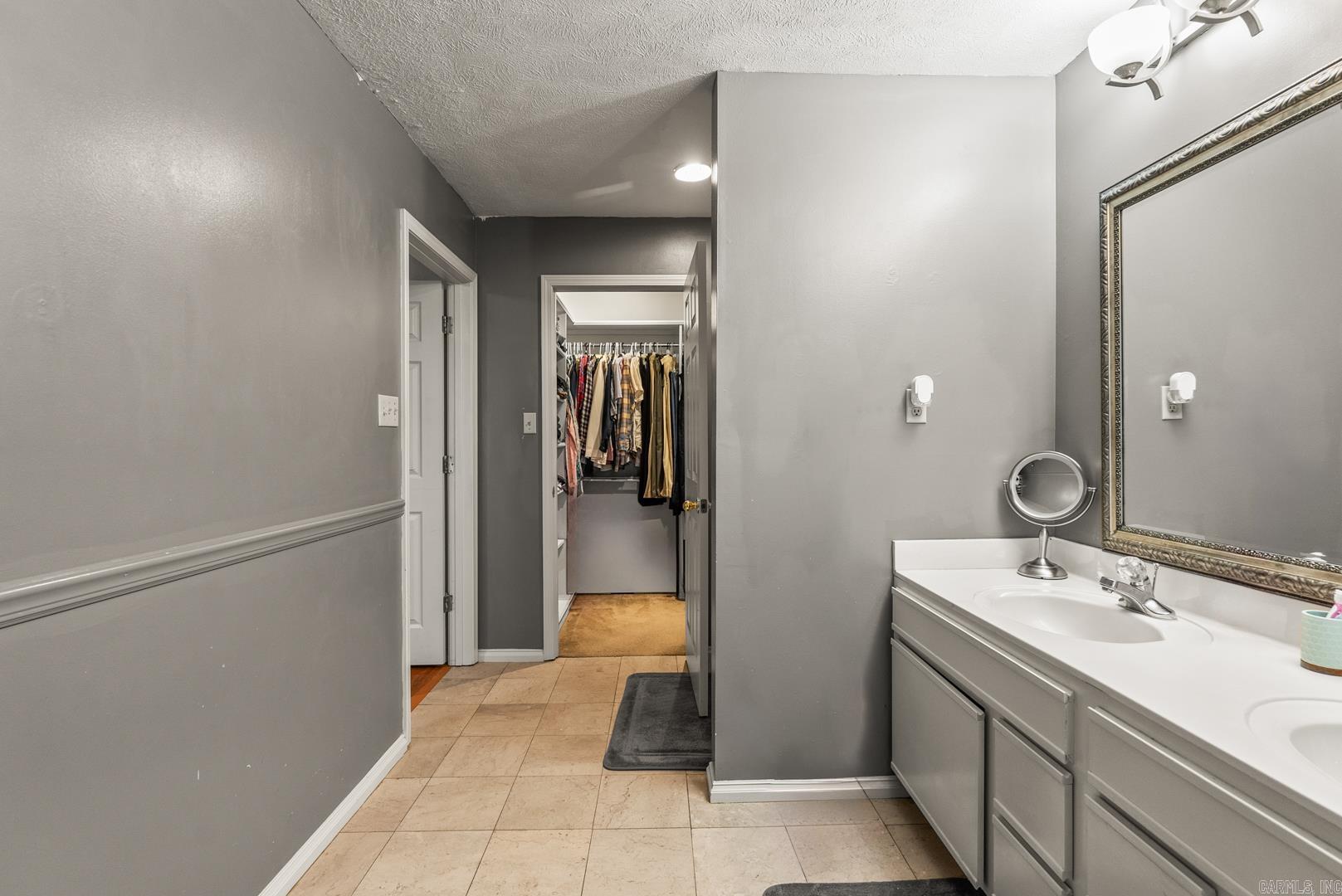 PINE VILLAGE - Residential