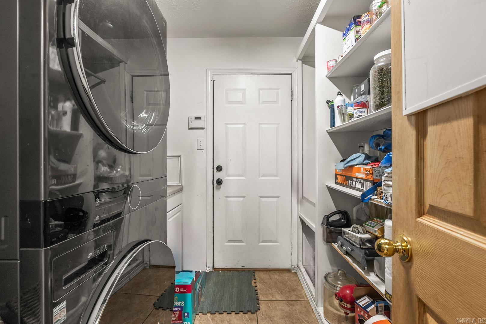 PINE VILLAGE - Residential