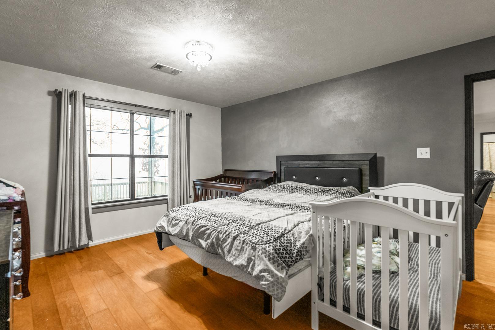 PINE VILLAGE - Residential