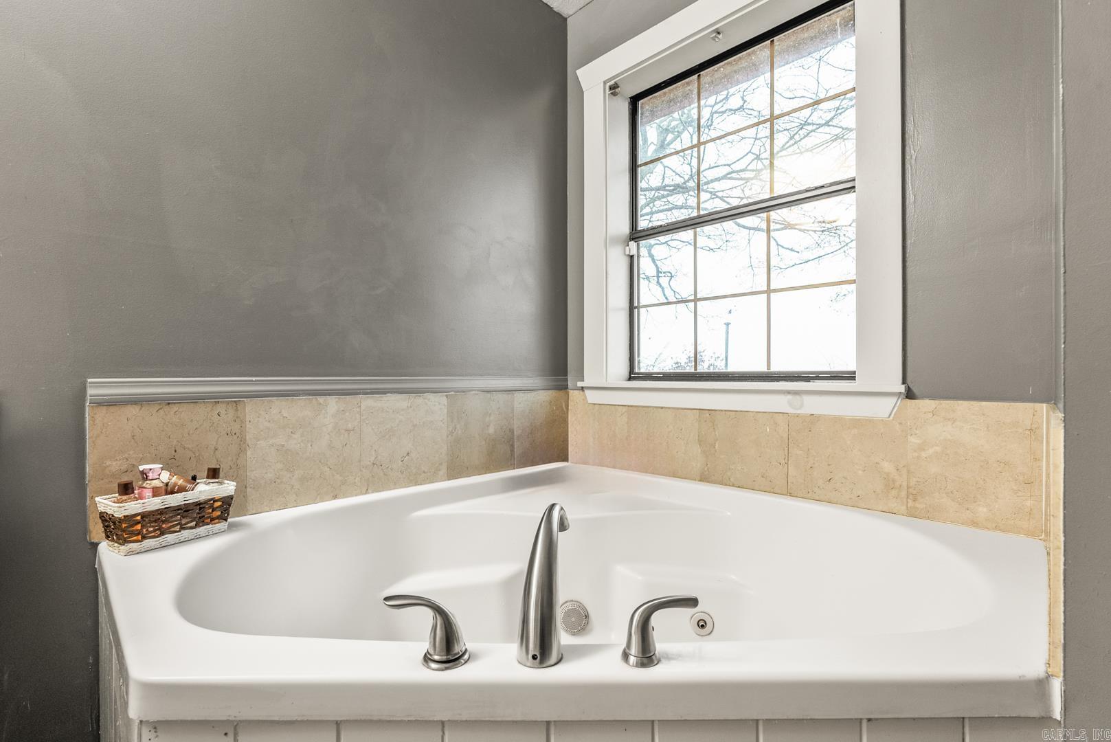 PINE VILLAGE - Residential