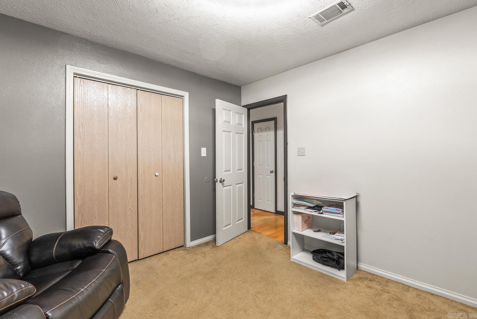 PINE VILLAGE - Residential