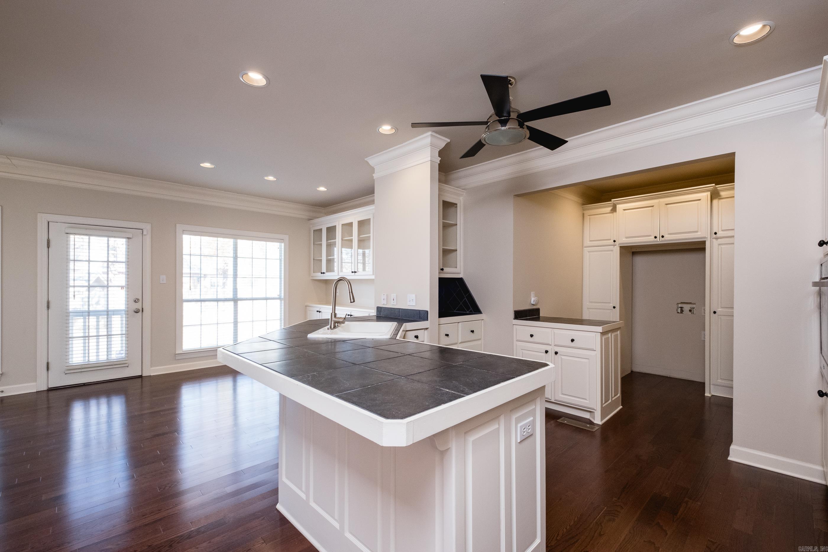 CHENAL VALLEY ABERDEEN - Residential