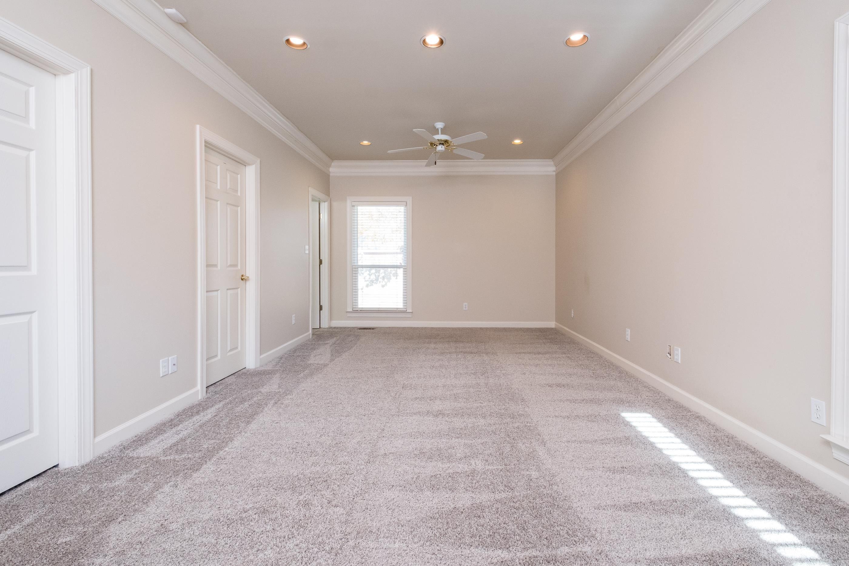 CHENAL VALLEY ABERDEEN - Residential