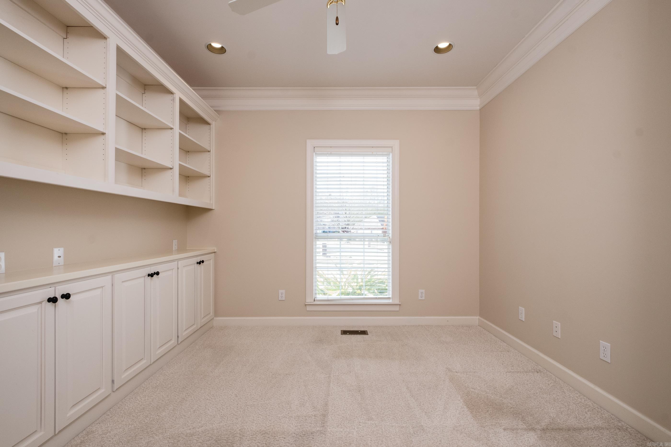 CHENAL VALLEY ABERDEEN - Residential