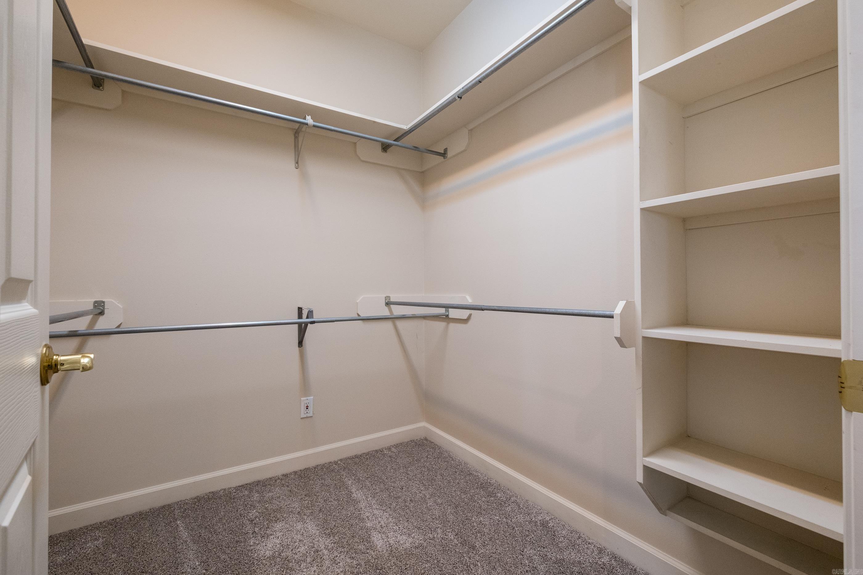 CHENAL VALLEY ABERDEEN - Residential