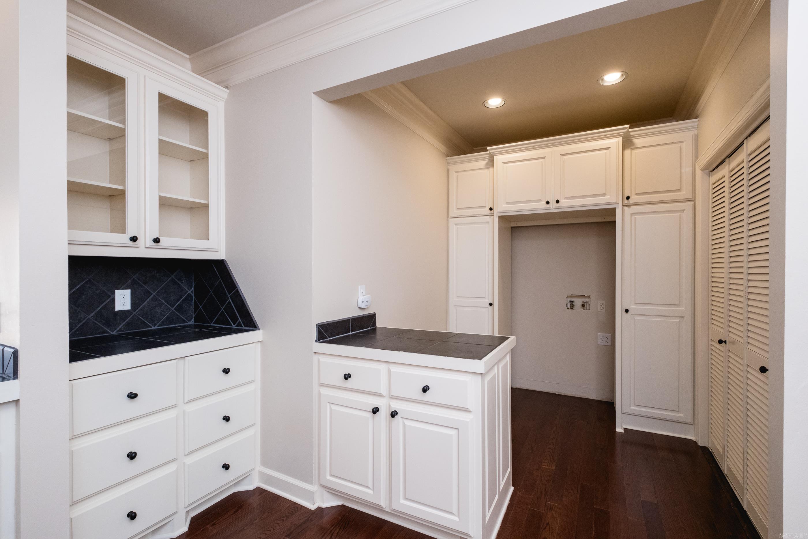 CHENAL VALLEY ABERDEEN - Residential