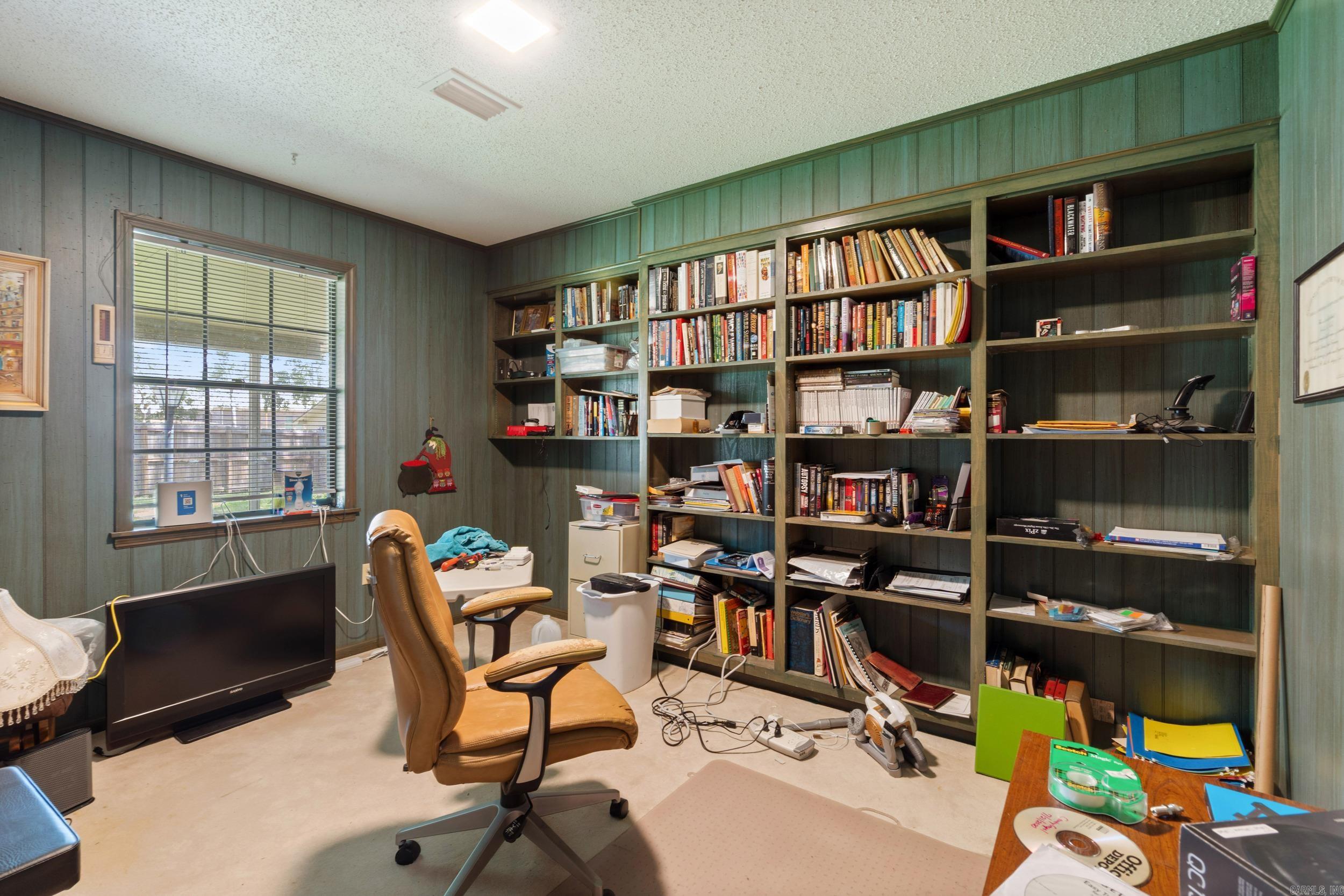 SMOKING OAKS ADD - Residential
