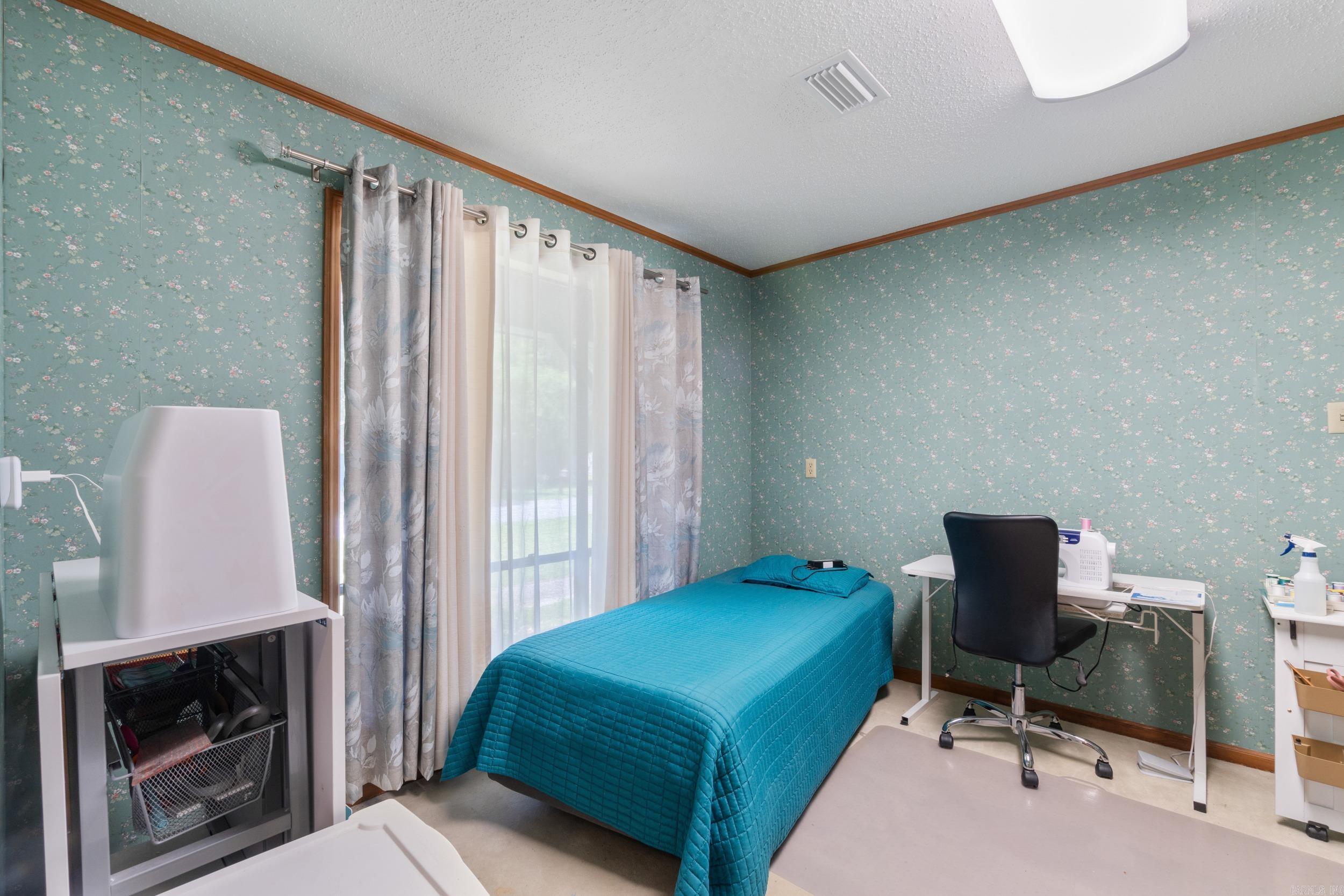 SMOKING OAKS ADD - Residential