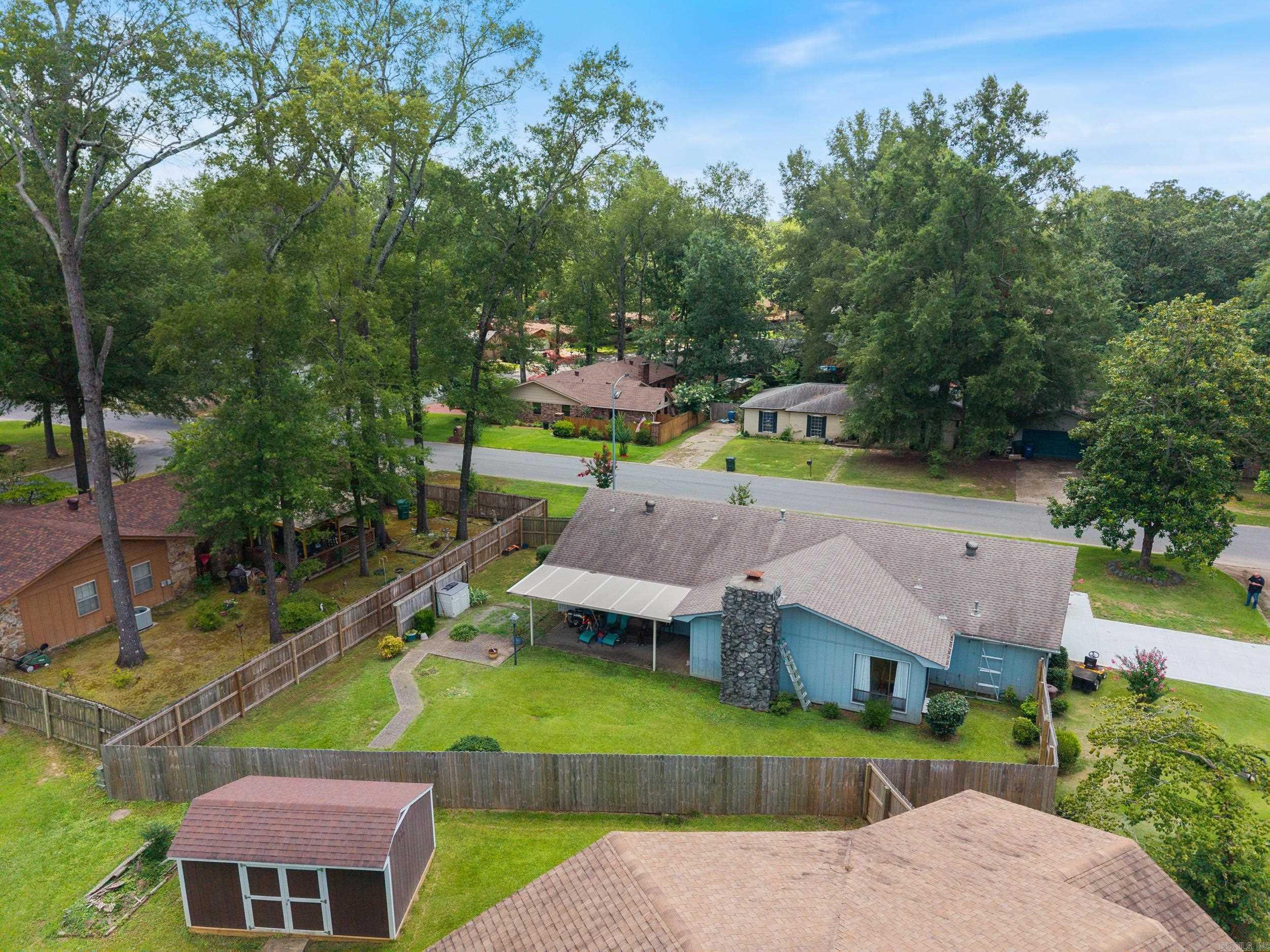 SMOKING OAKS ADD - Residential