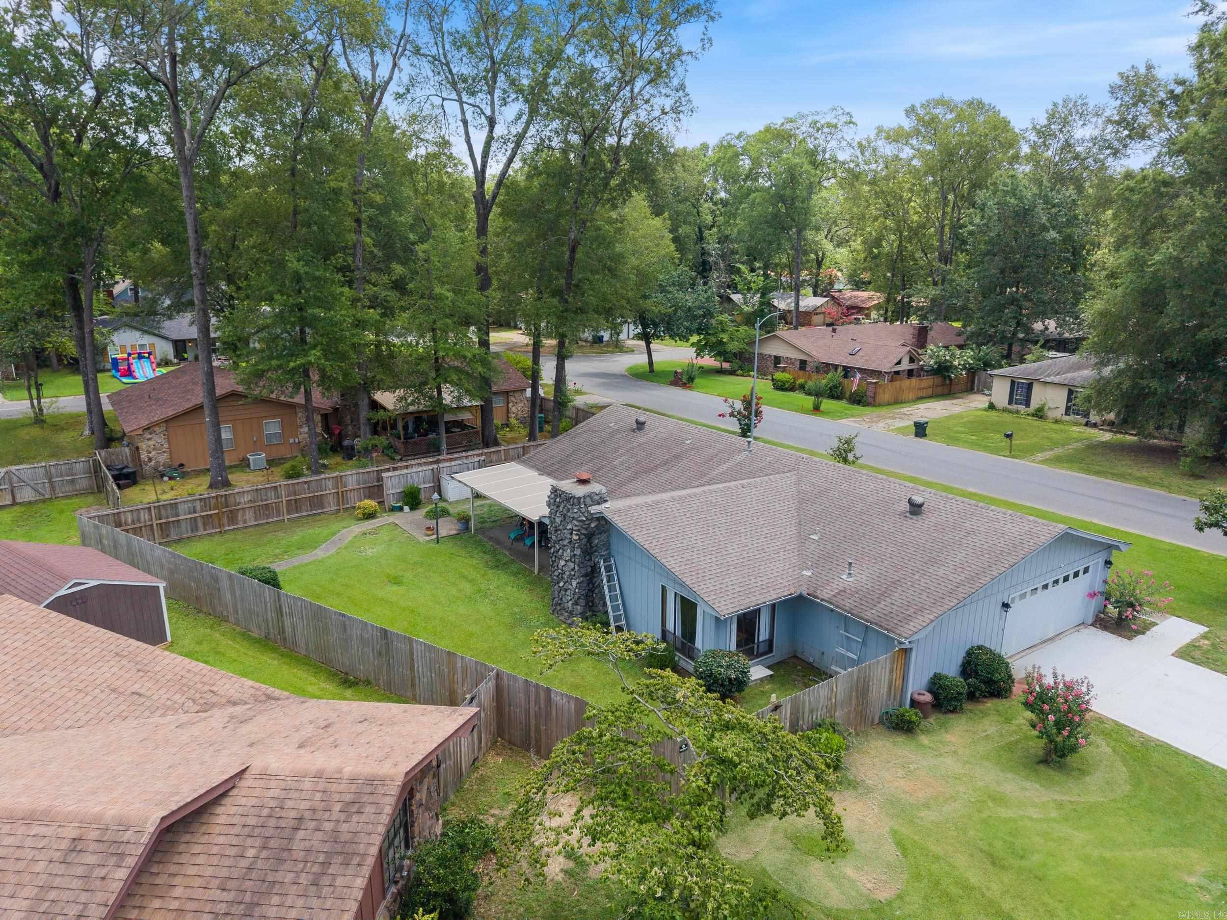 SMOKING OAKS ADD - Residential