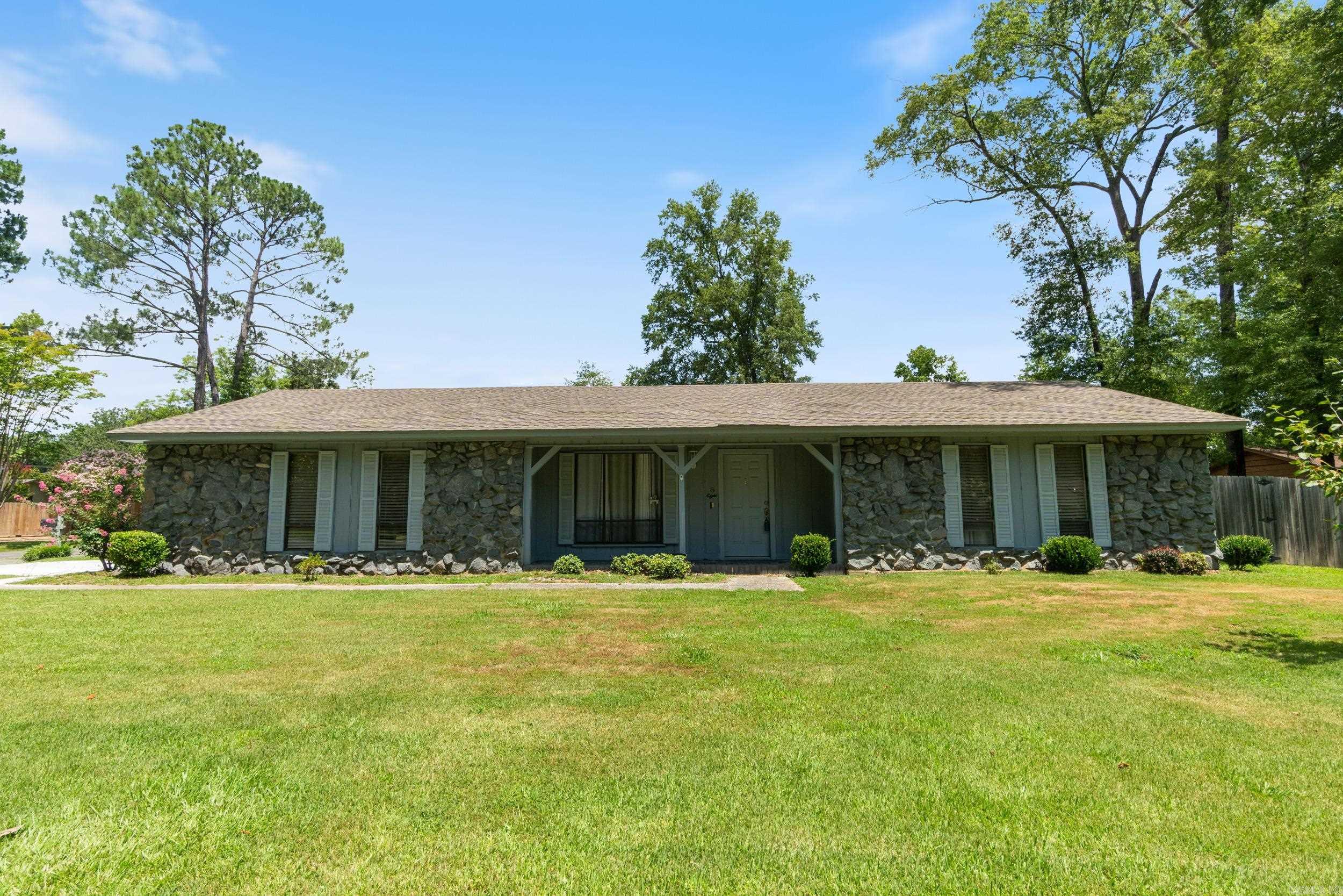 SMOKING OAKS ADD - Residential