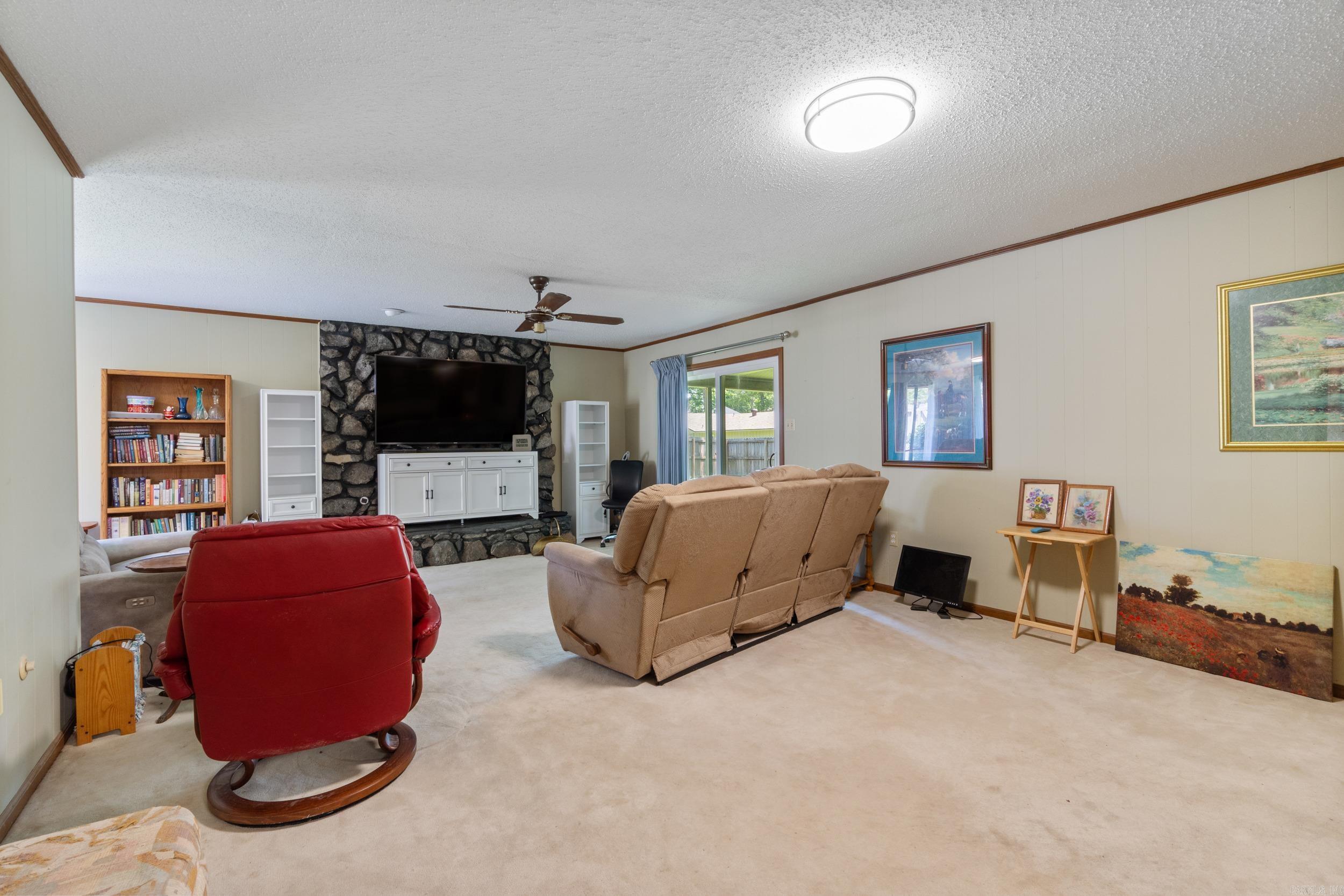 SMOKING OAKS ADD - Residential