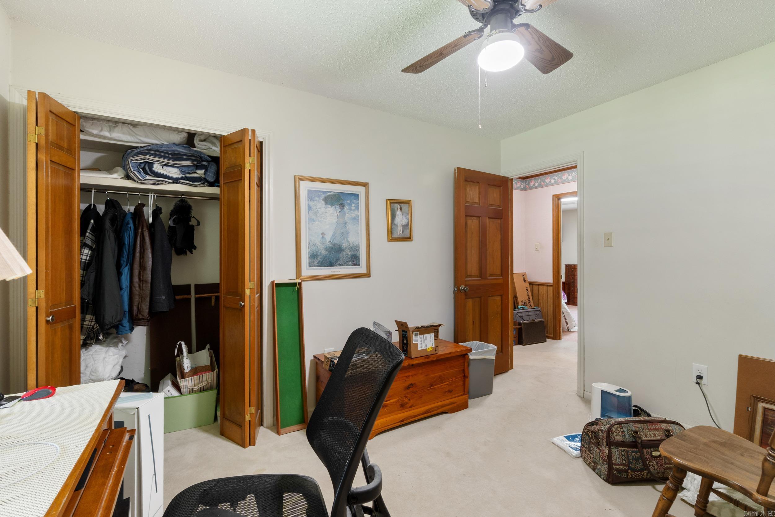 SMOKING OAKS ADD - Residential