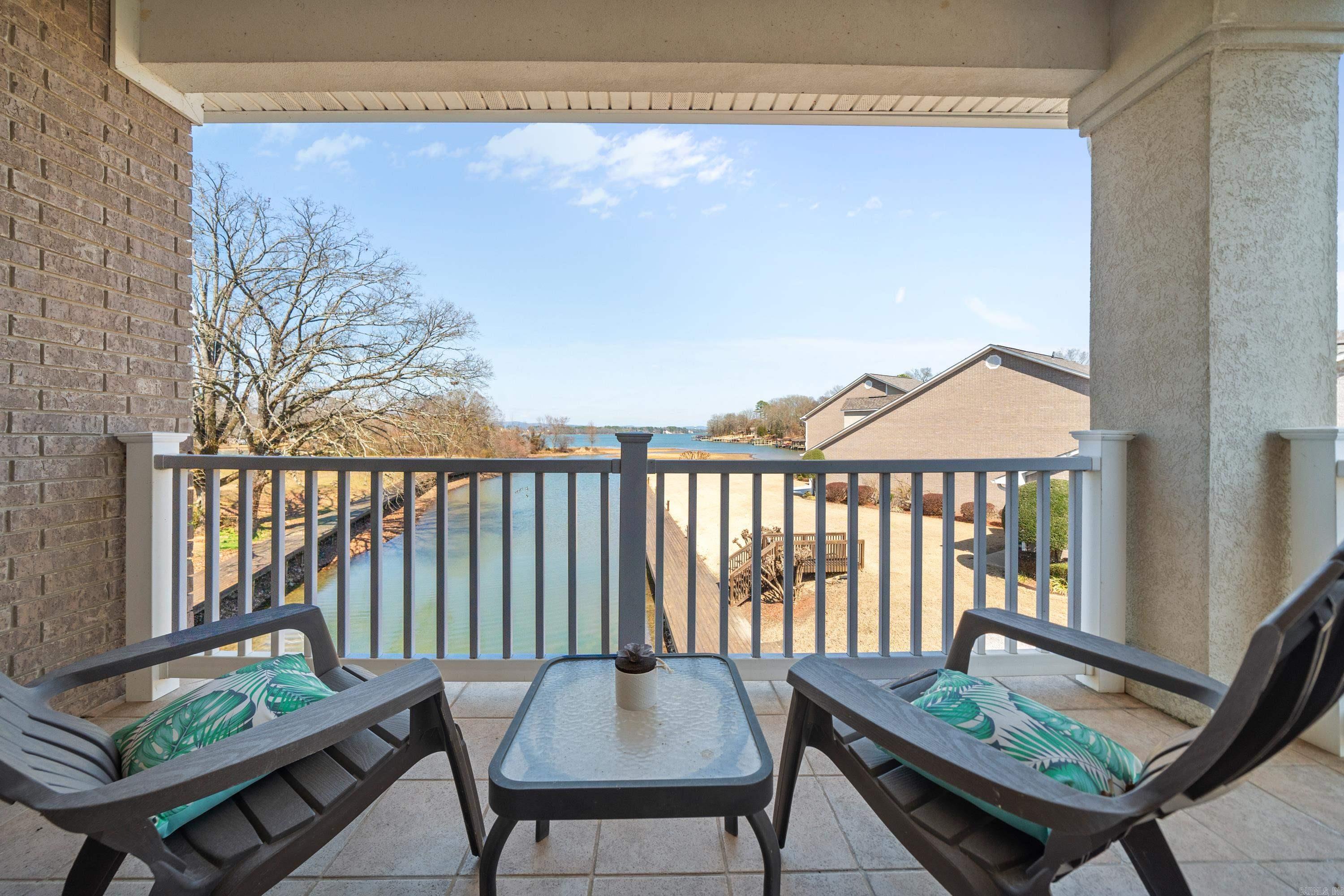 CARMEL BAY - Residential