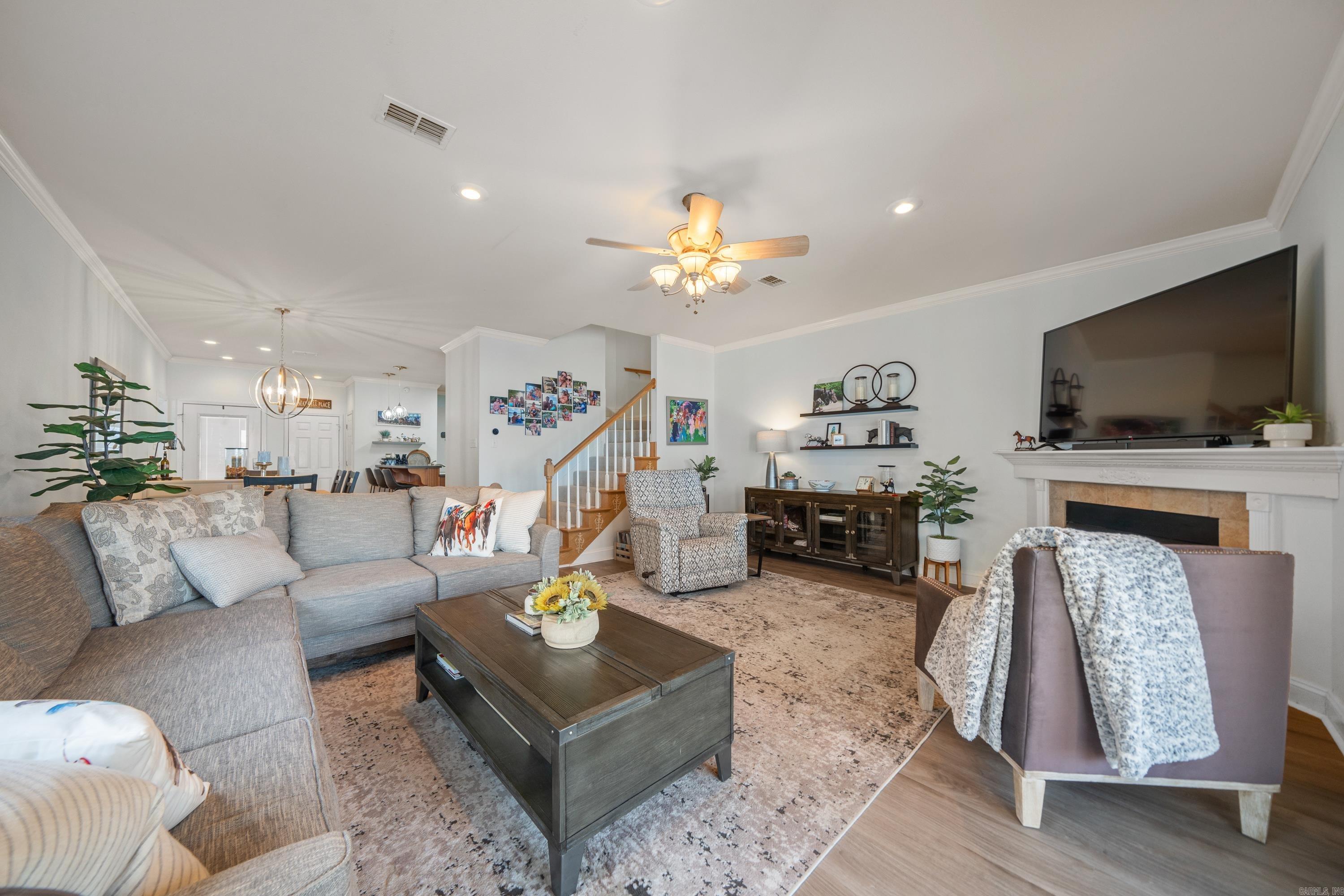 CARMEL BAY - Residential