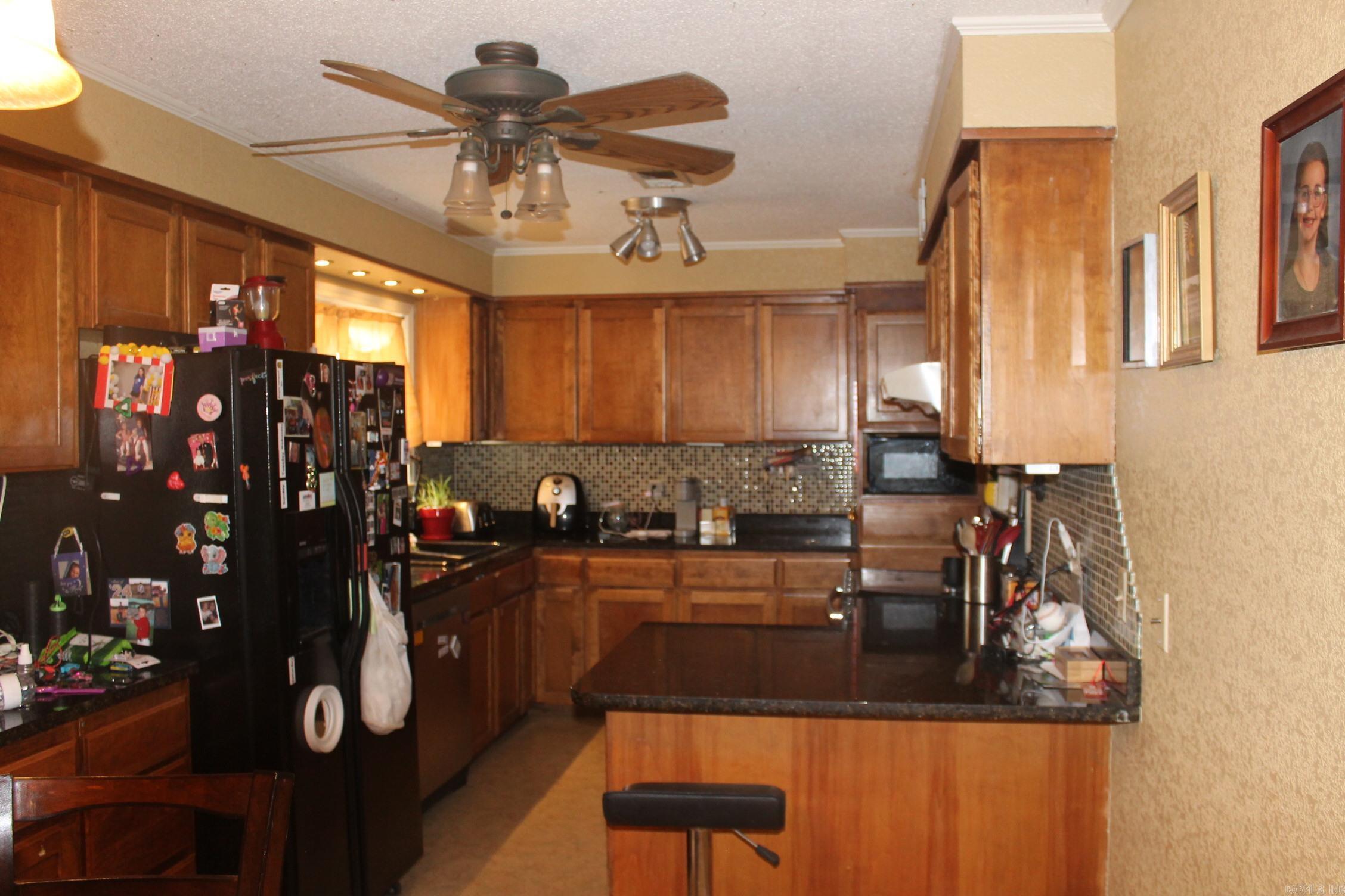 TOWN OF PRATTSVILLE - Residential