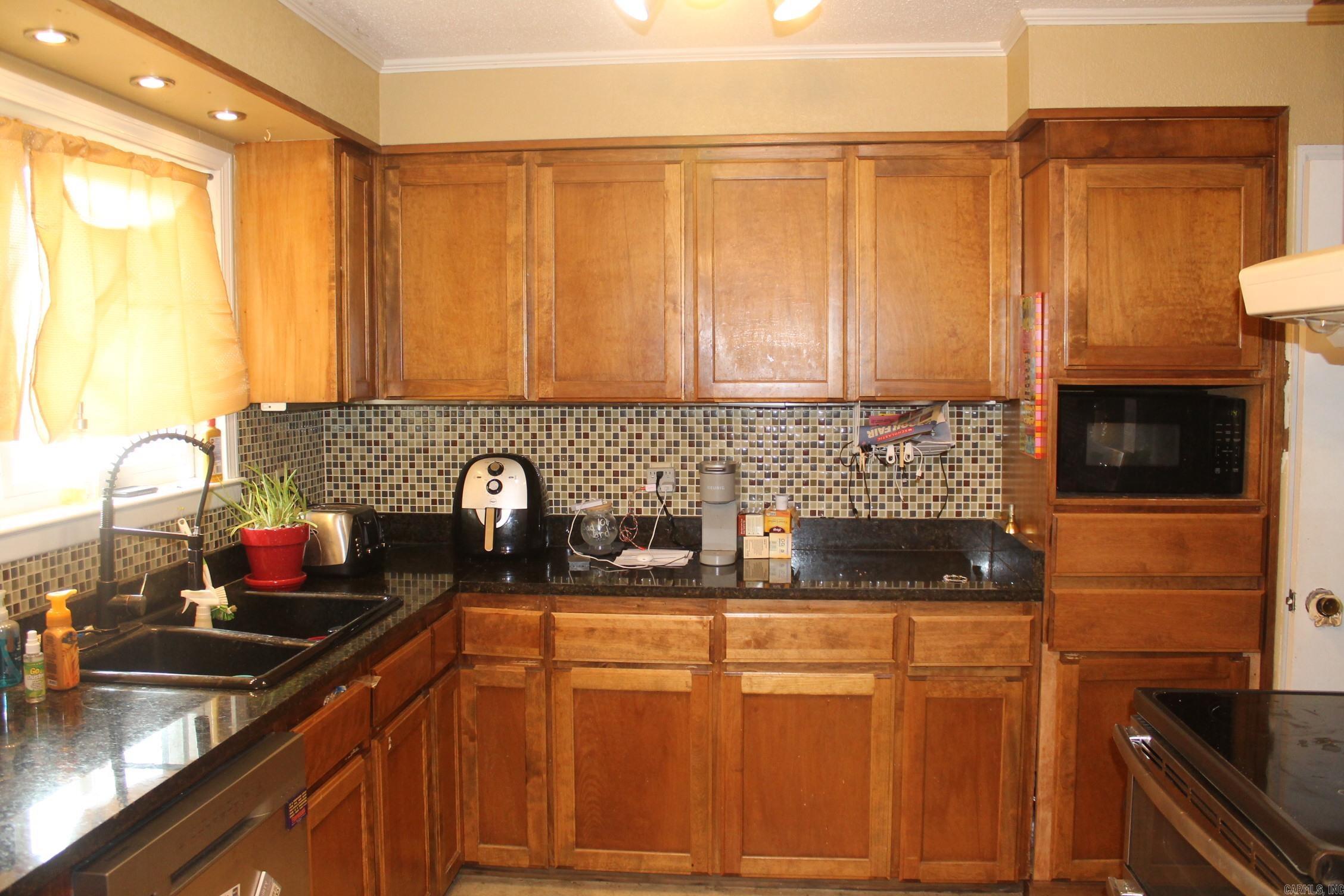 TOWN OF PRATTSVILLE - Residential