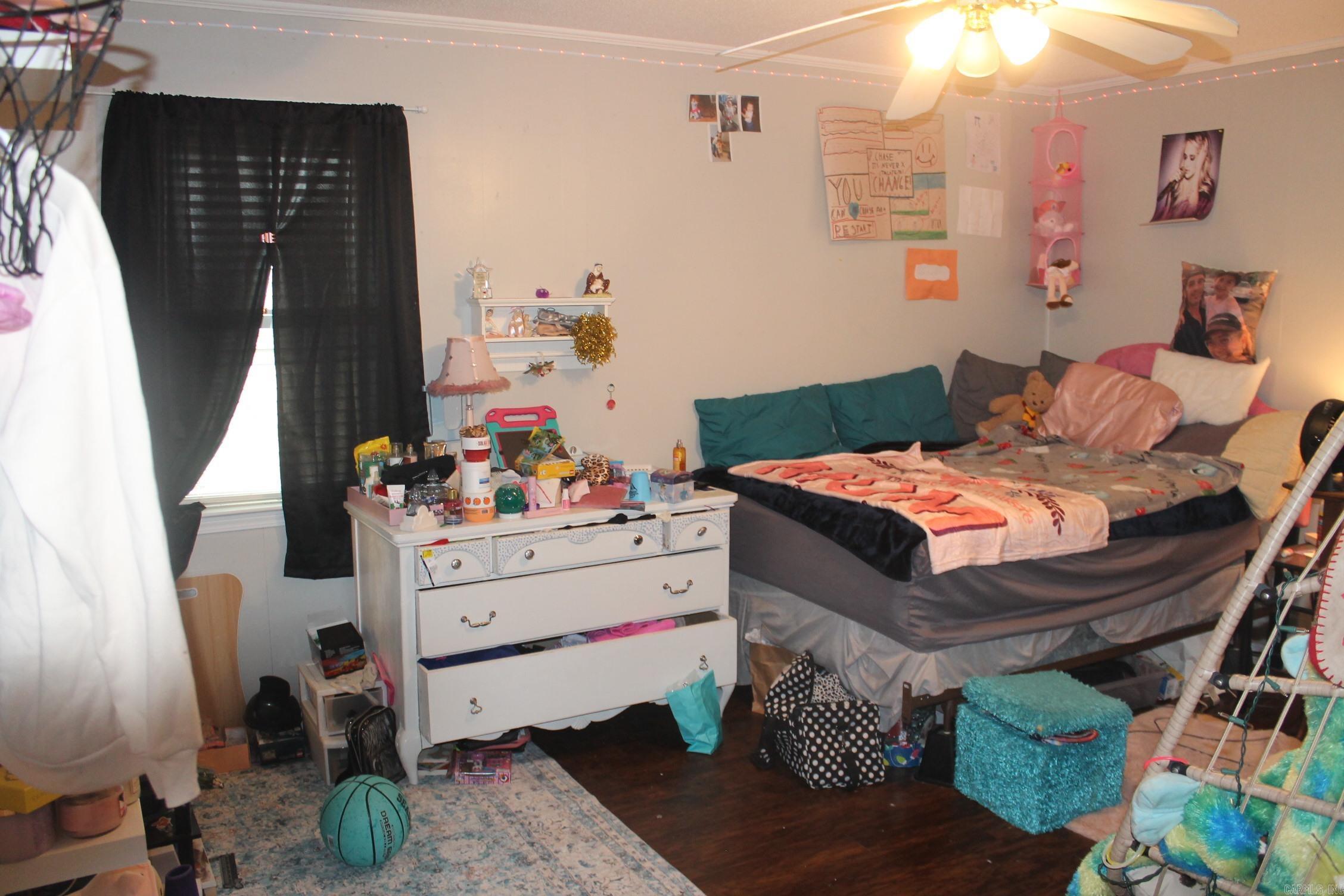 TOWN OF PRATTSVILLE - Residential