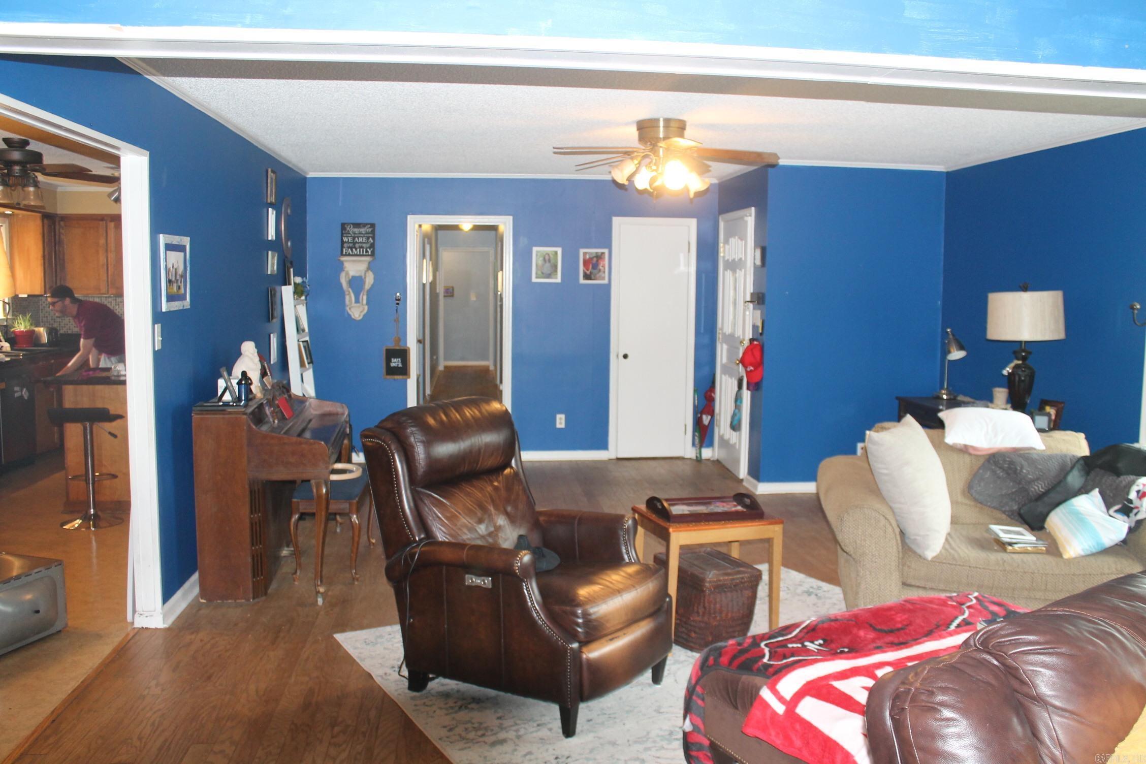 TOWN OF PRATTSVILLE - Residential