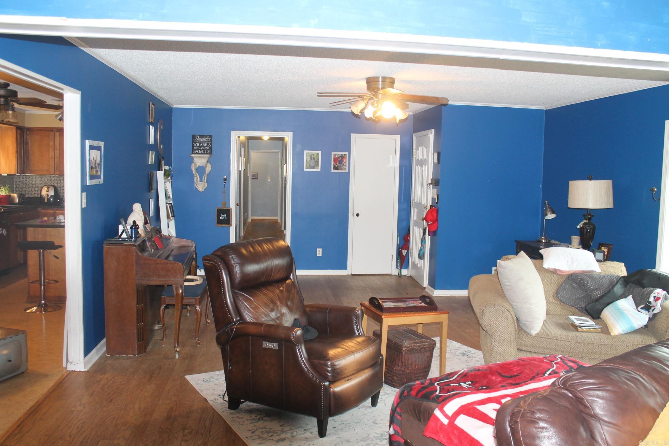 TOWN OF PRATTSVILLE - Residential