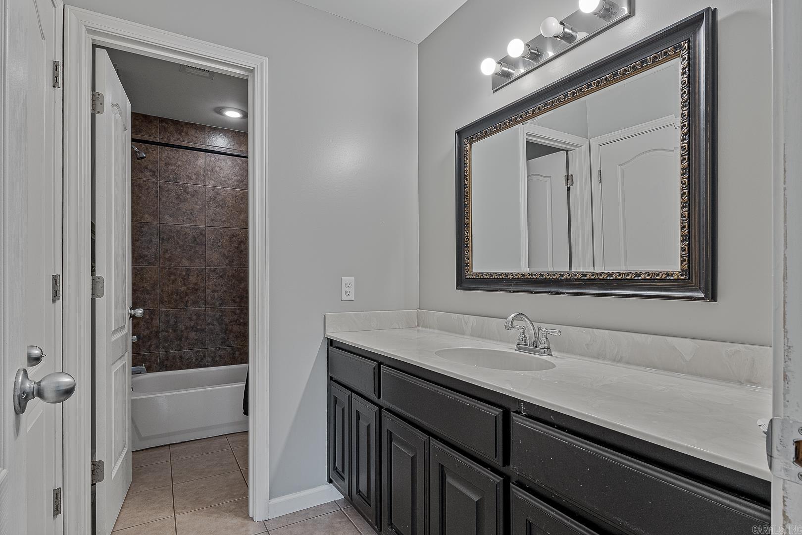 BRONZE LEAF ESTATES - Residential