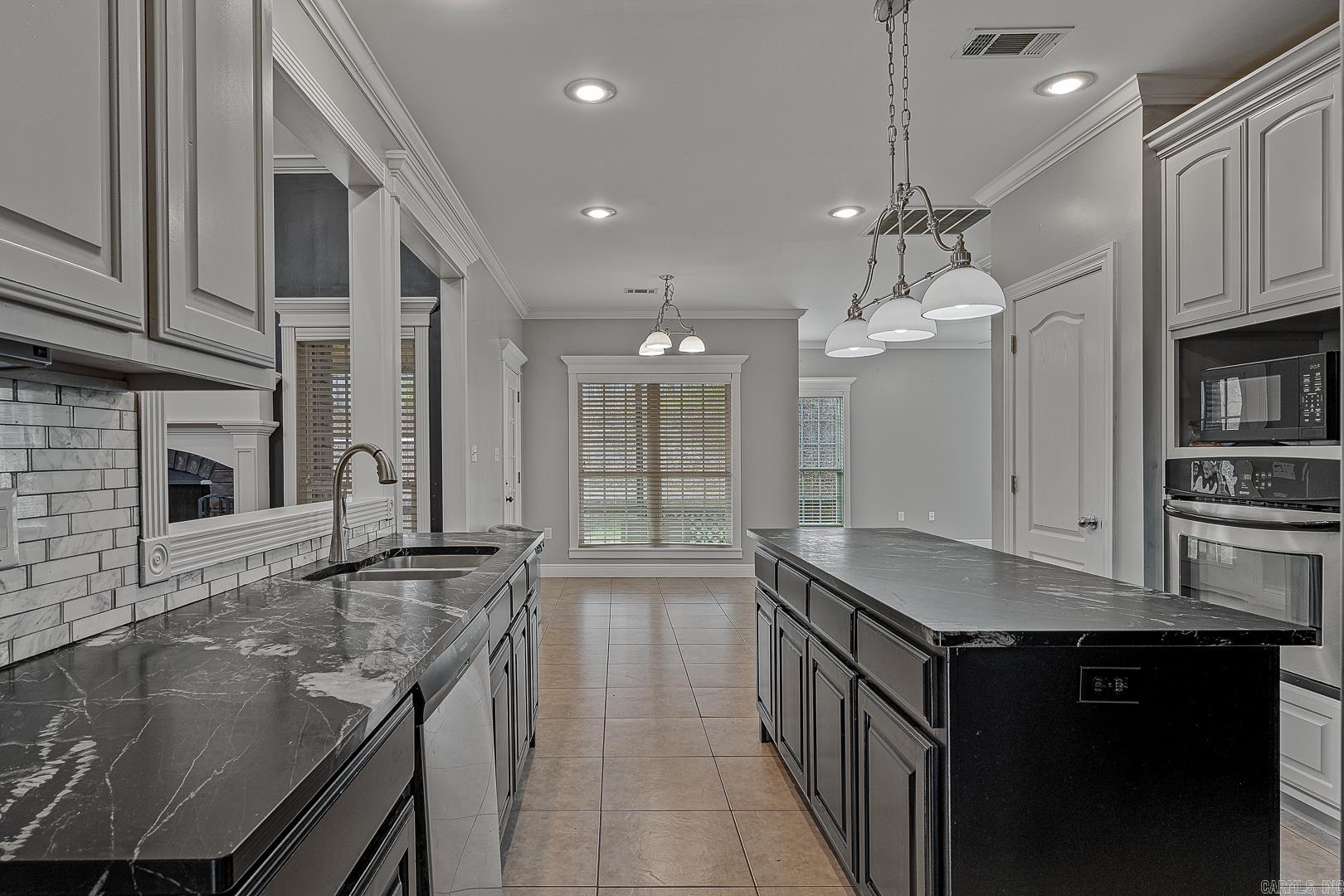 BRONZE LEAF ESTATES - Residential