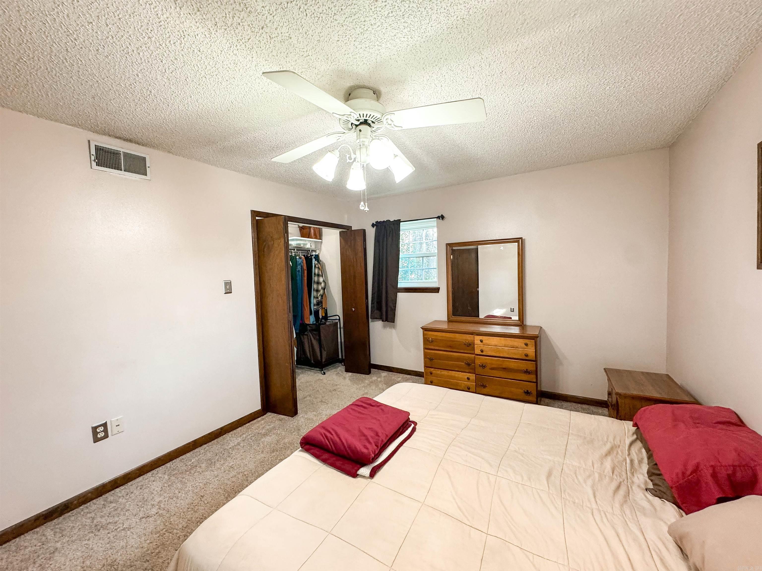 Fox Chase - Residential