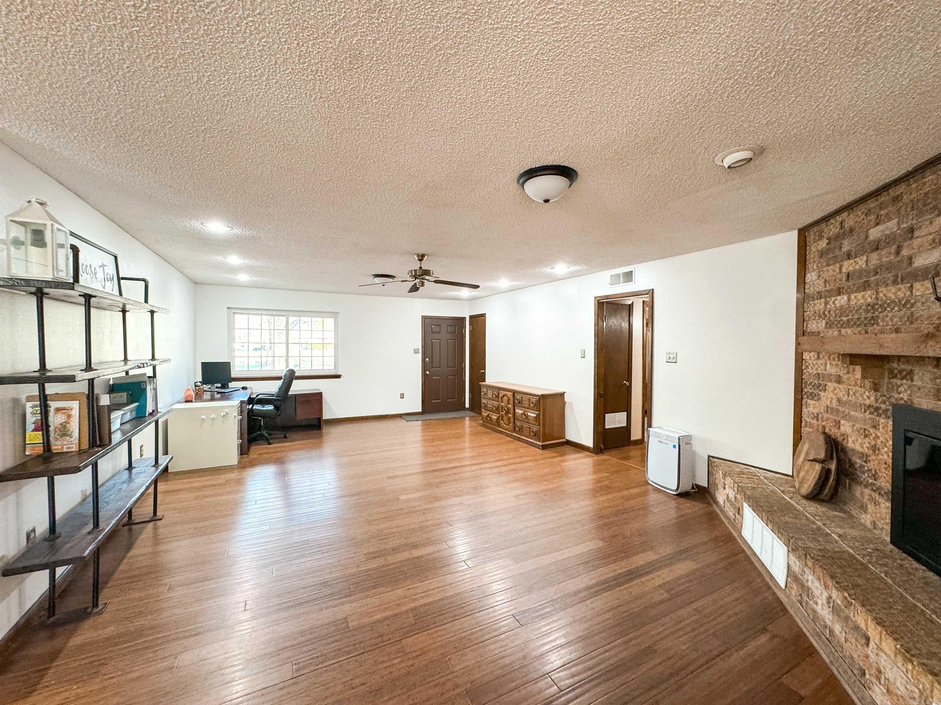 Fox Chase - Residential