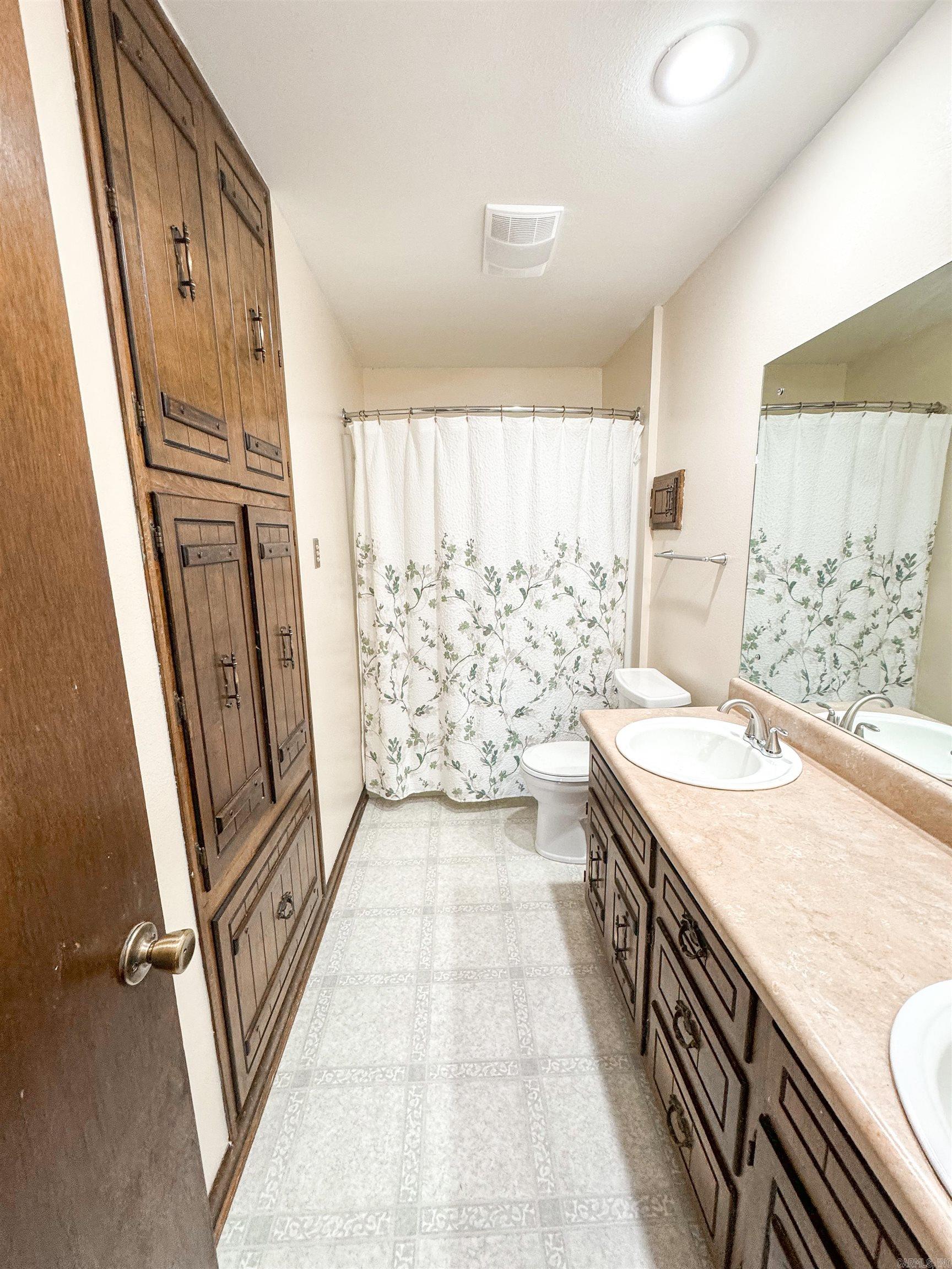 Fox Chase - Residential