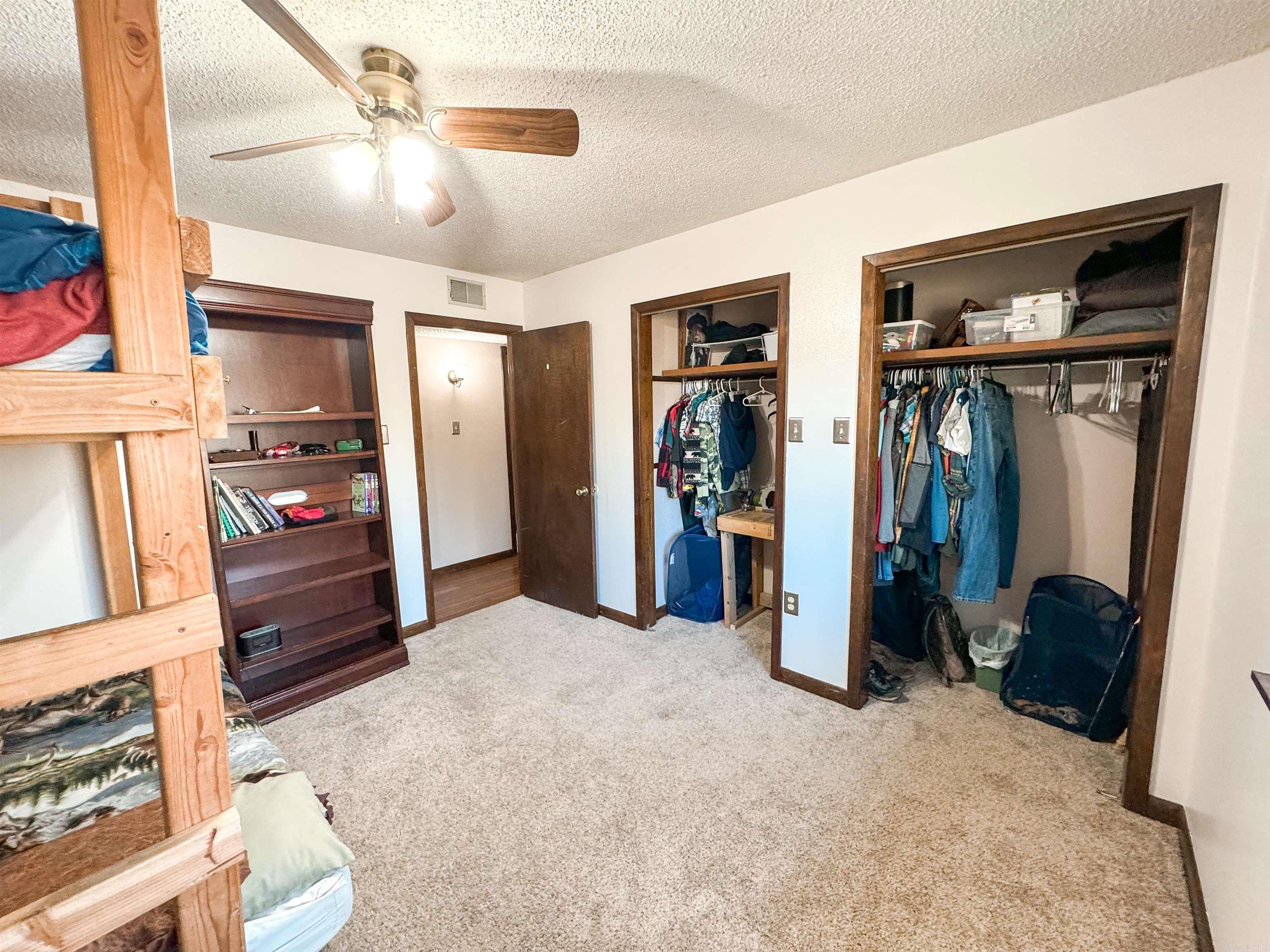 Fox Chase - Residential