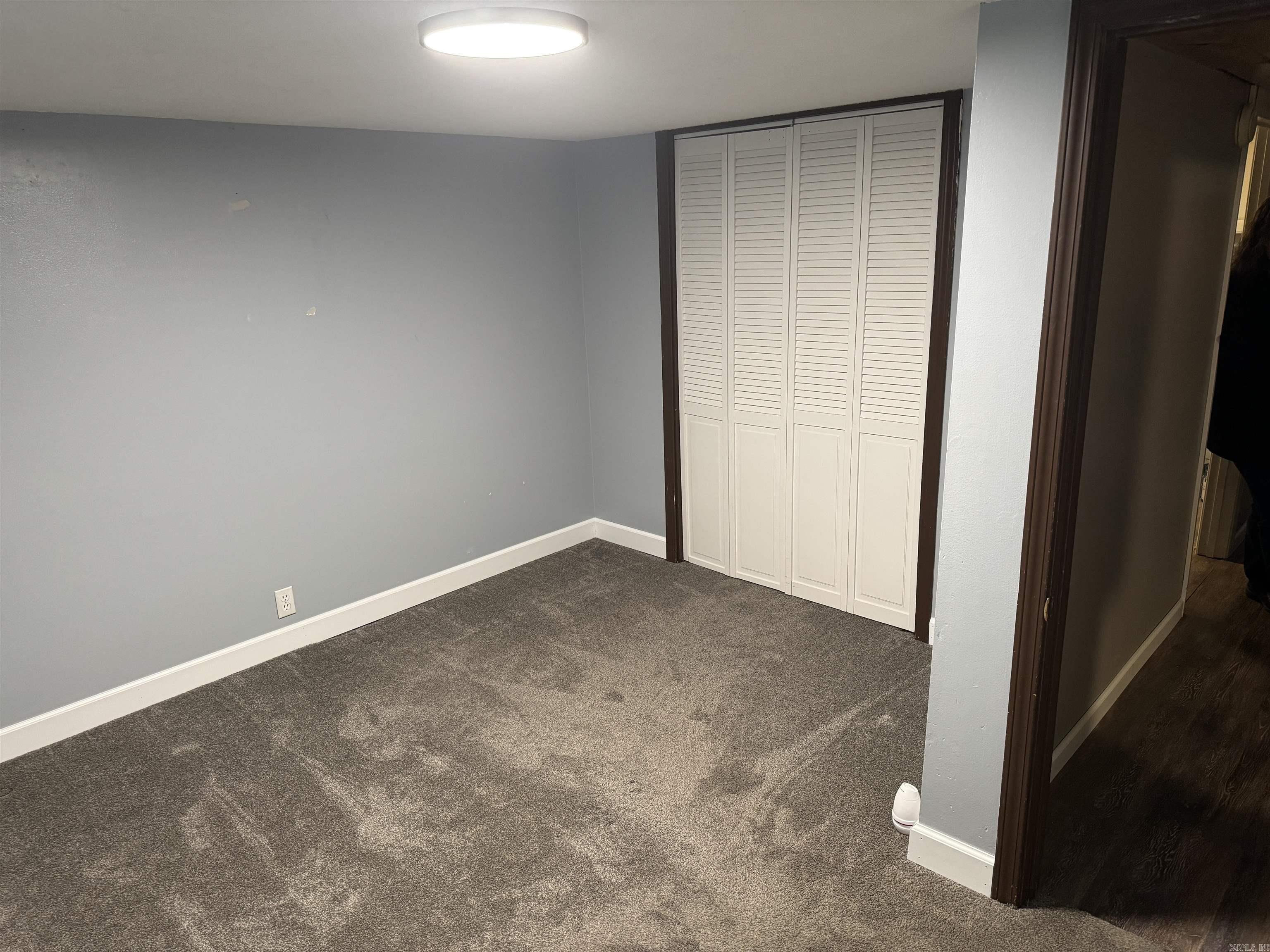 TOWN OF POYEN - Residential