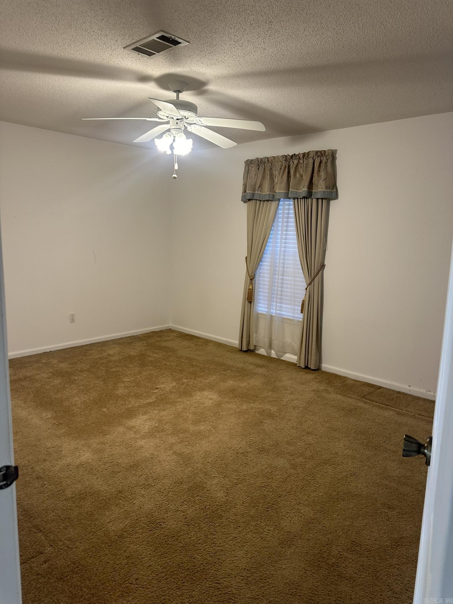 MIKE BERG LAKE - Residential