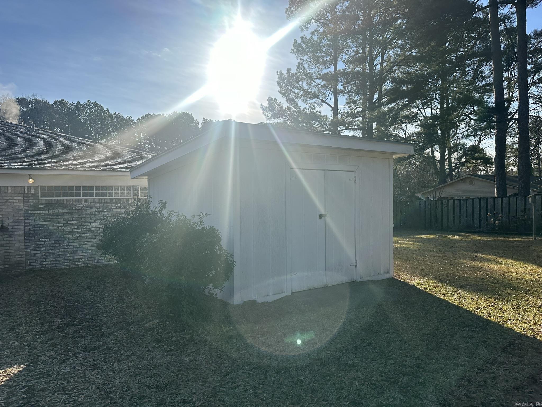 MIKE BERG LAKE - Residential