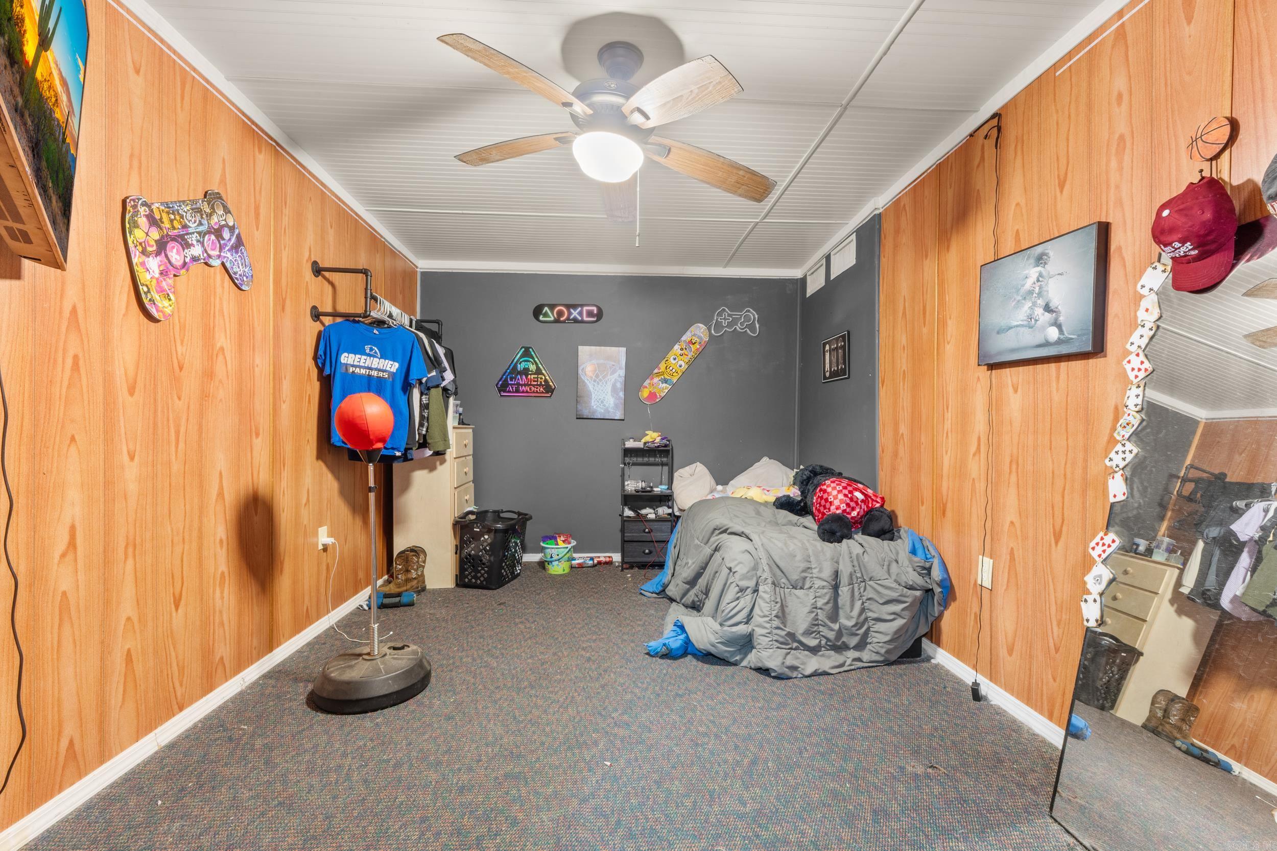 Metes & Bounds - Residential Income