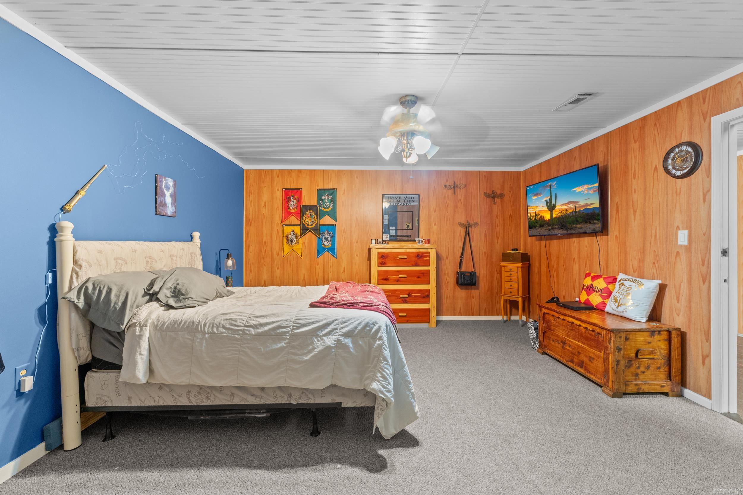 Metes & Bounds - Residential Income