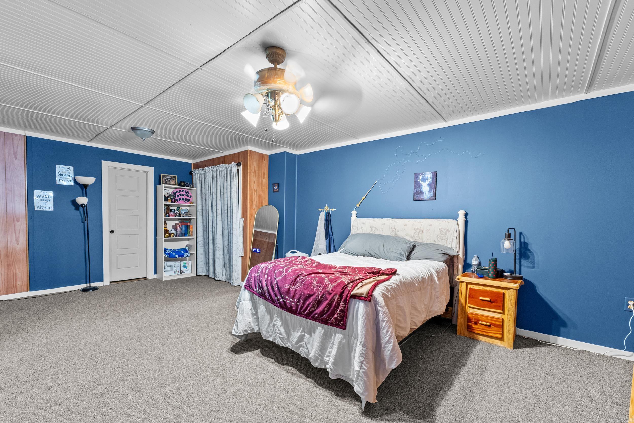 Metes & Bounds - Residential Income