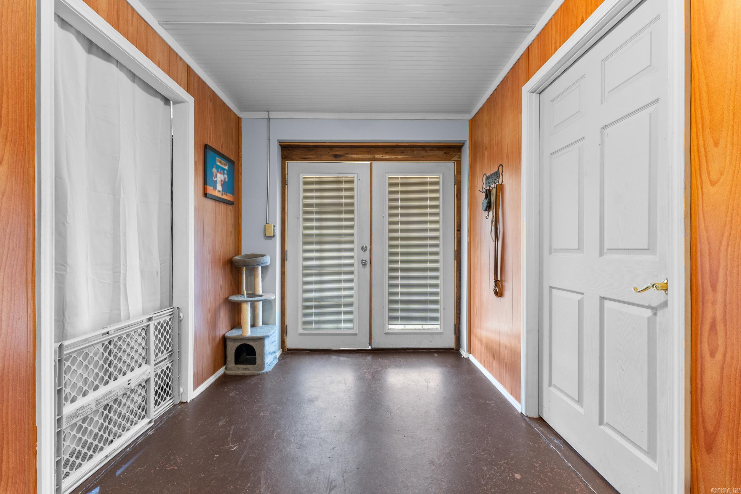 Metes & Bounds - Residential Income